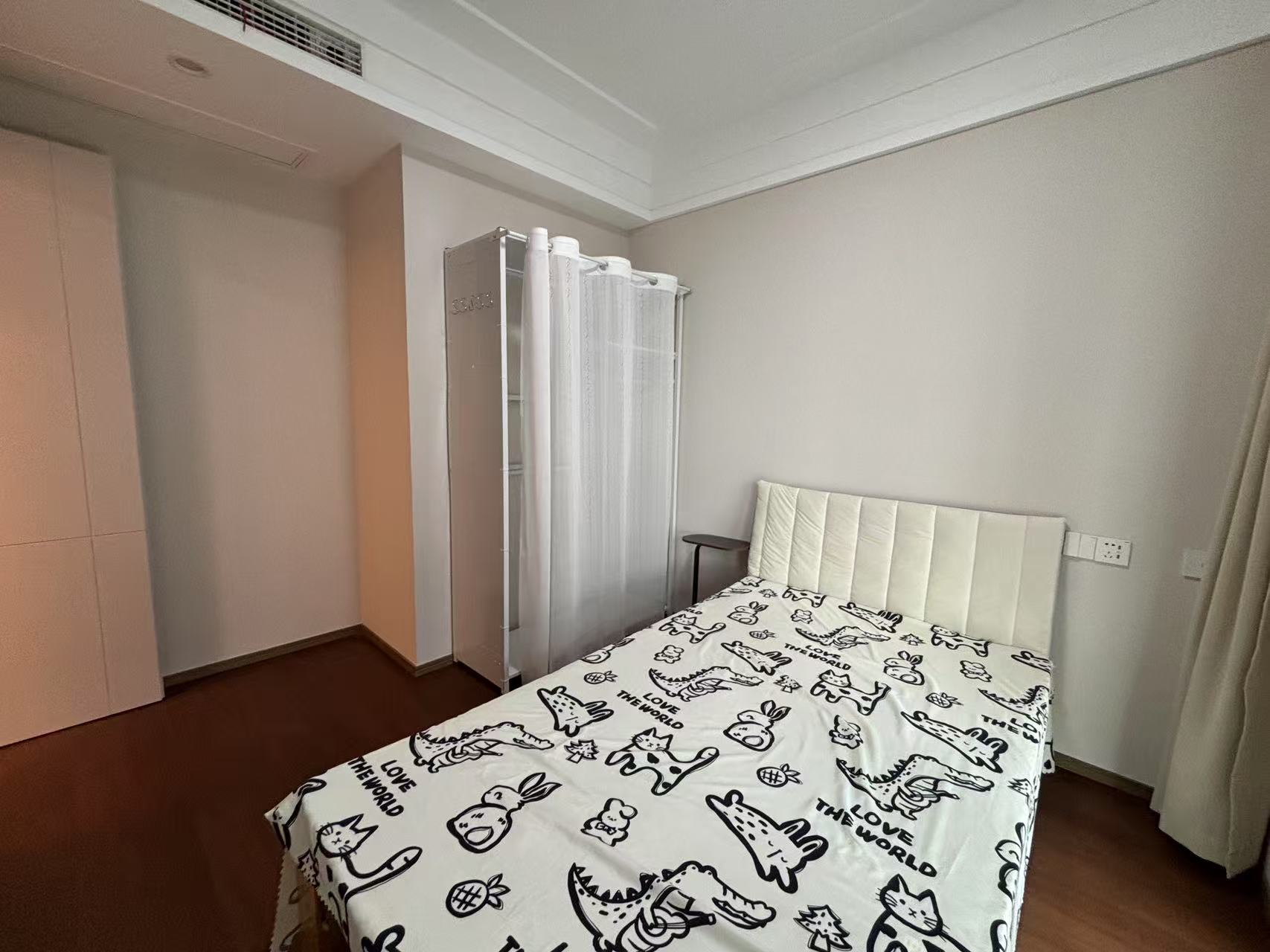 圆融玺悦 4室2厅2卫 133m&sup2;