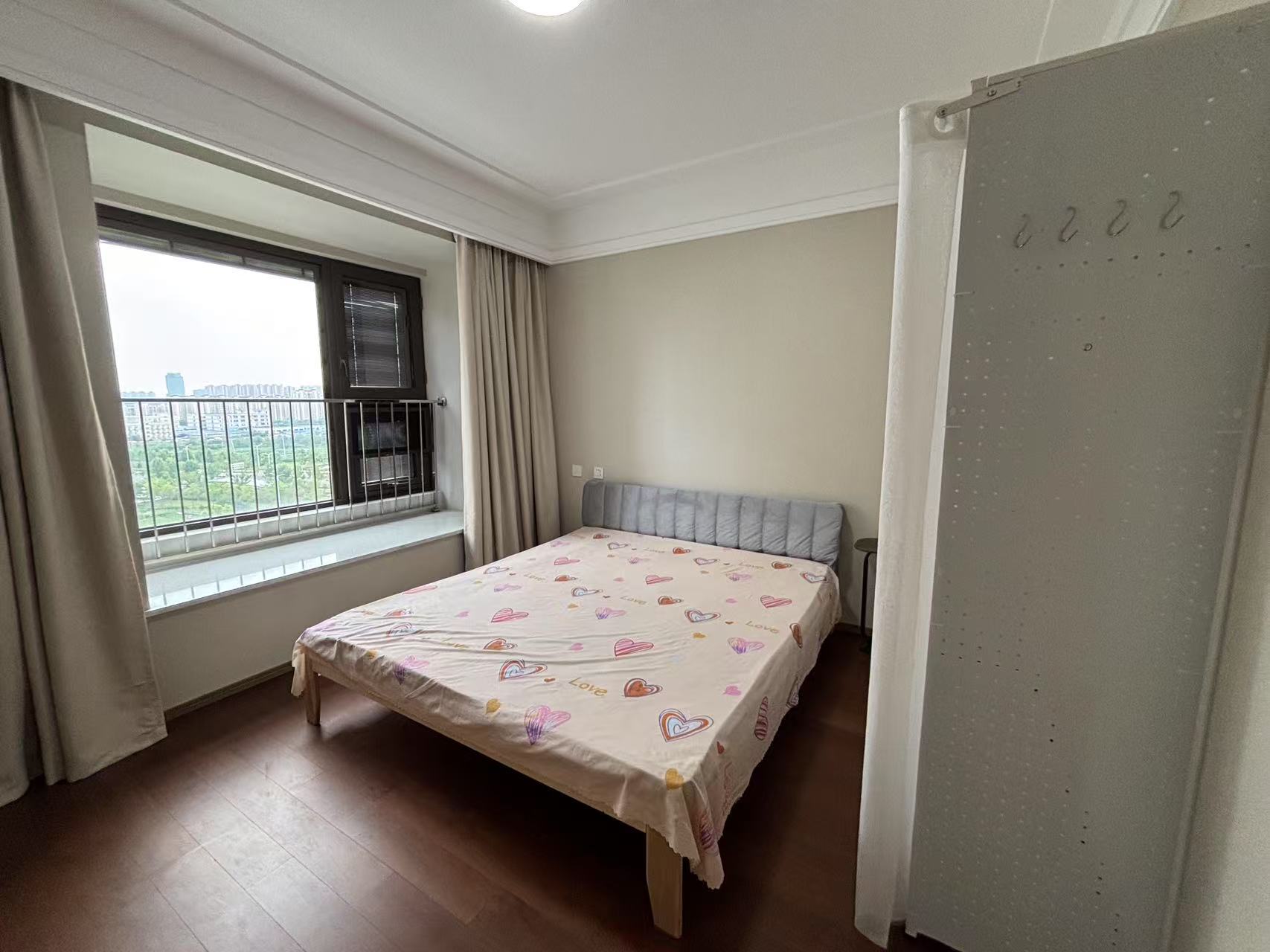 圆融玺悦 4室2厅2卫 133m&sup2;
