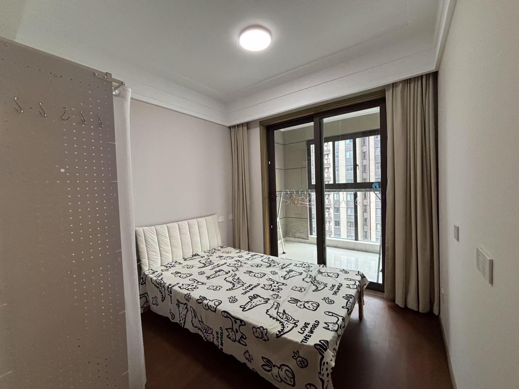 圆融玺悦 4室2厅2卫 133m&sup2;