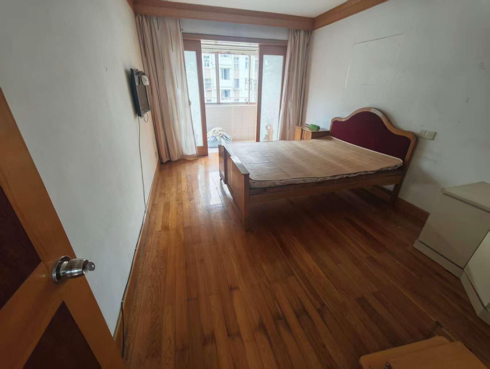 板桥东村 3室1厅1卫 77m&sup2;