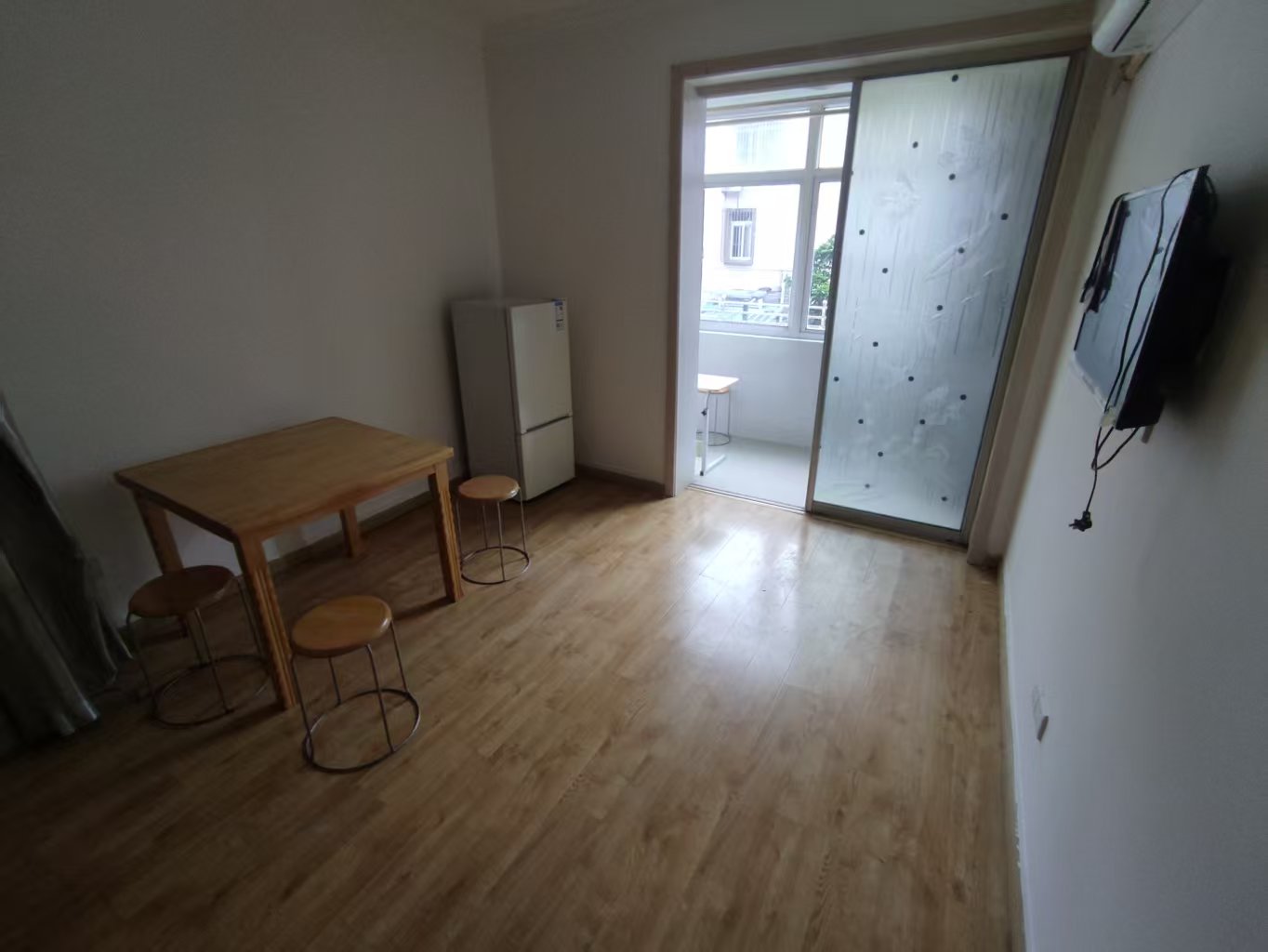 青年中路9号 1室0厅1卫 40.00m&sup2;