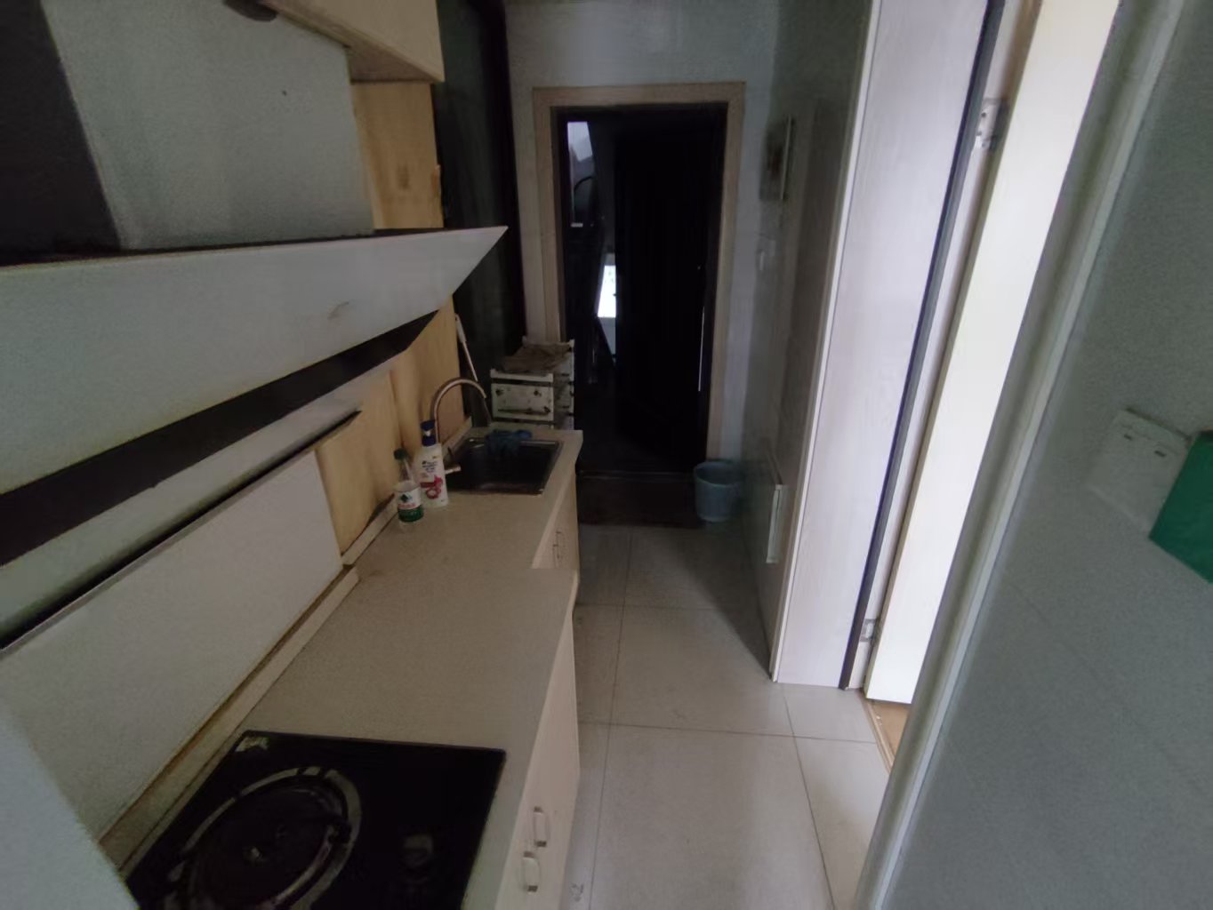 青年中路9号 1室0厅1卫 40.00m&sup2;