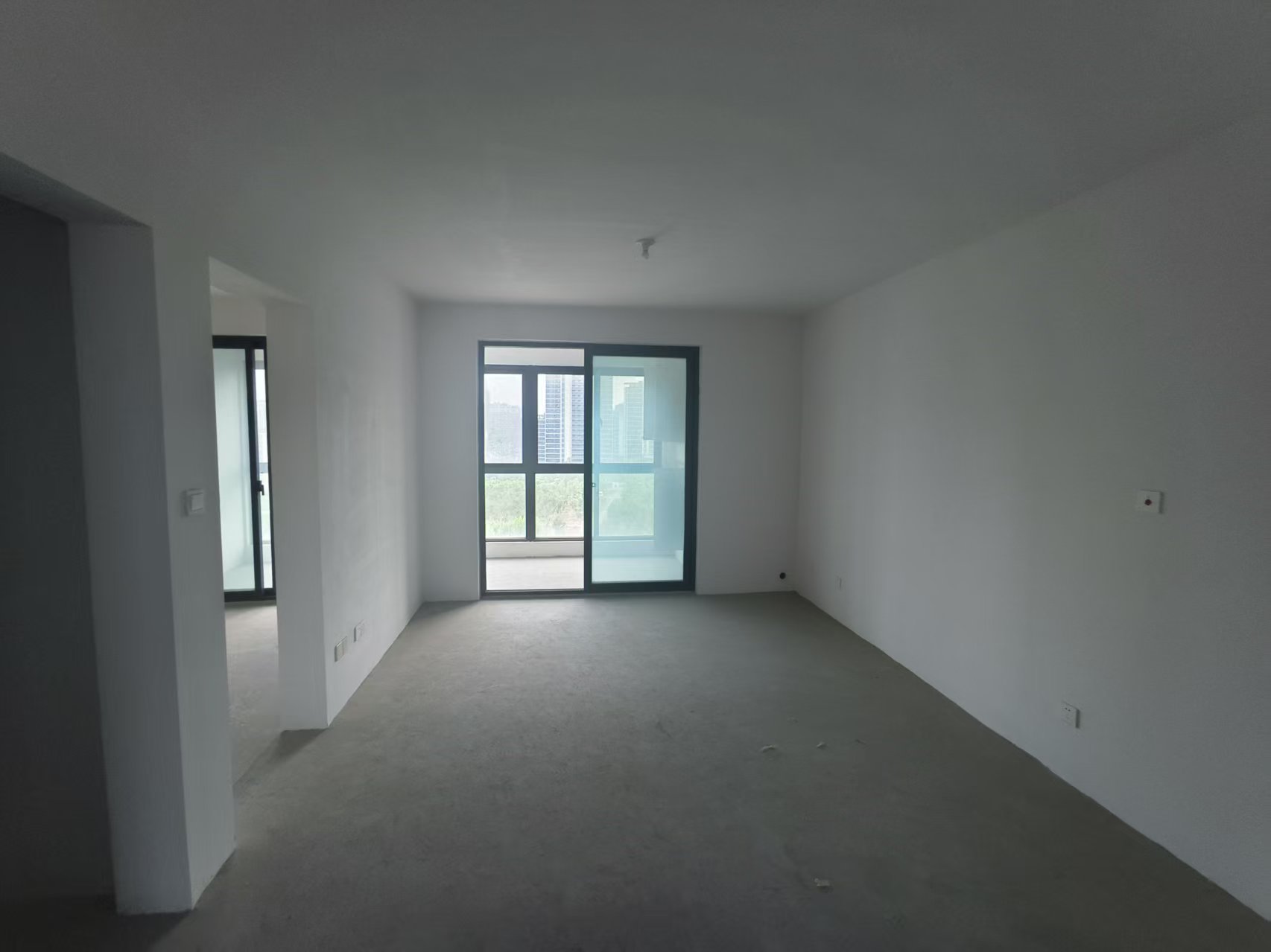 春晓熙岸 4室2厅2卫 135m²