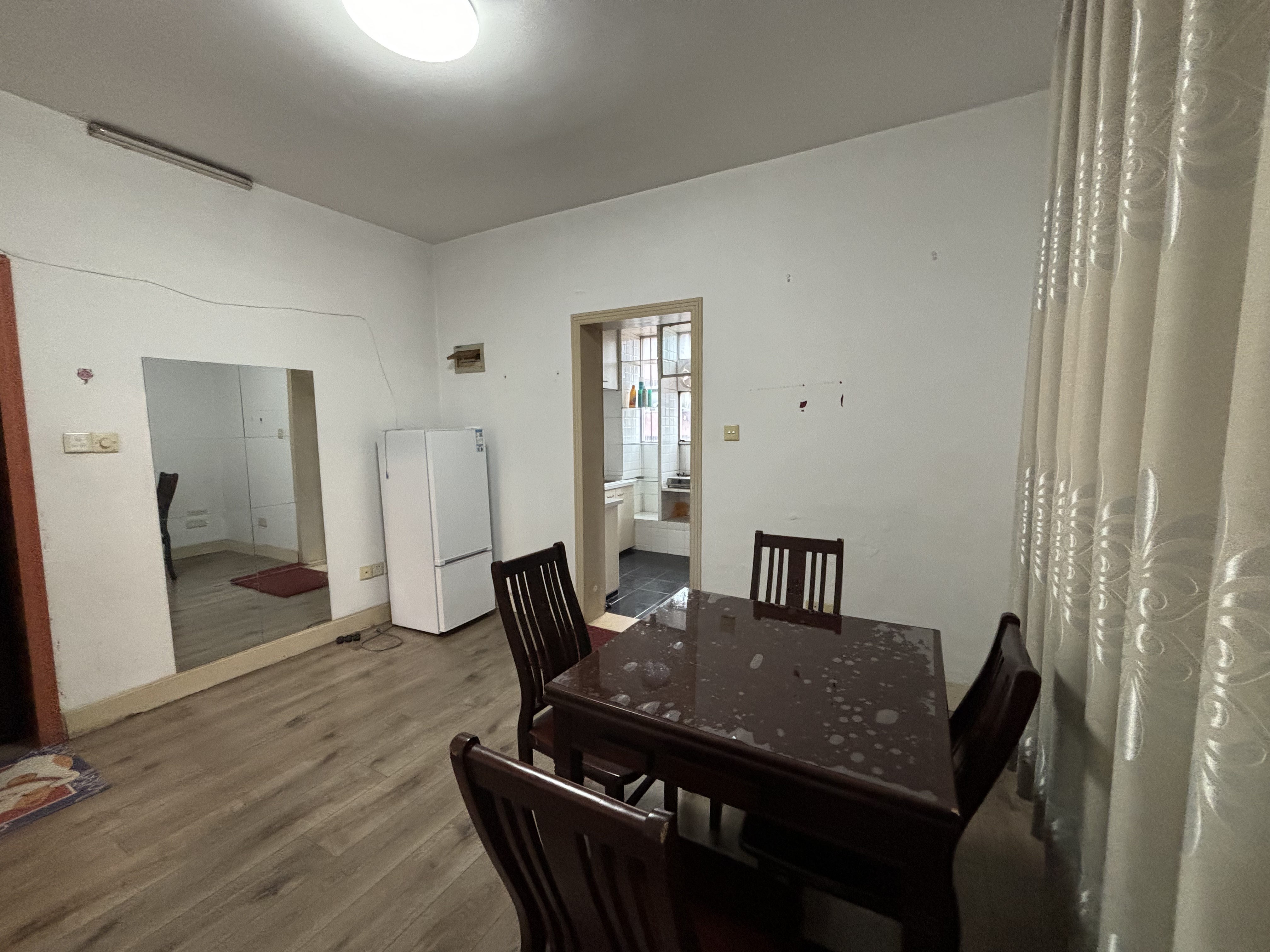 青年路新村 1室1厅1卫 47.05m&sup2;