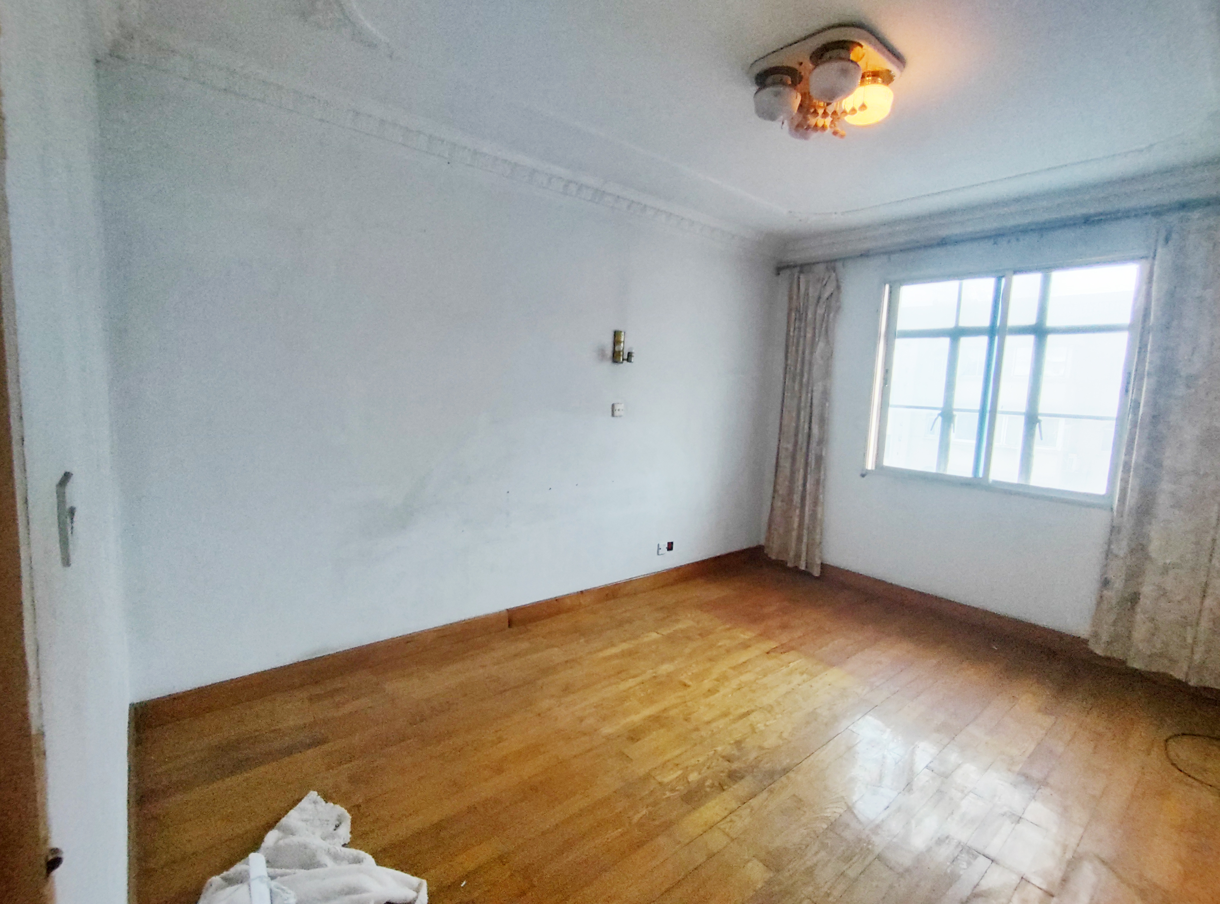 郭里园 2室1厅1卫 66.6m&sup2;