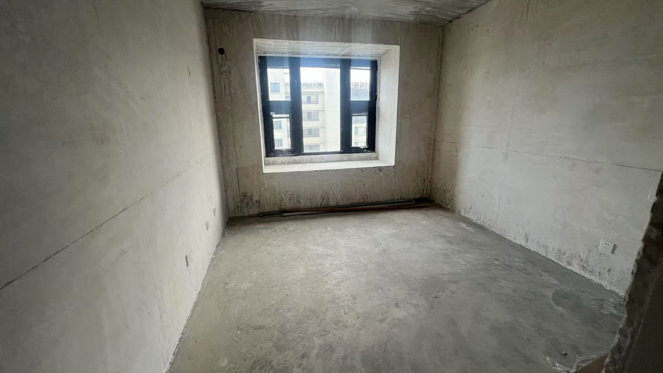 春晓熙岸 3室2厅1卫 110m&sup2;