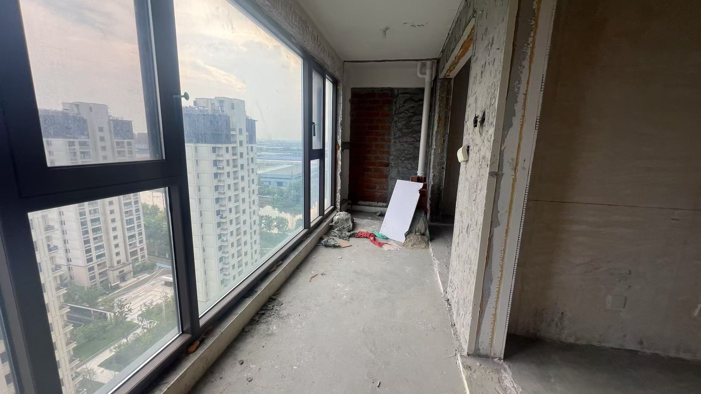 春晓熙岸 3室2厅1卫 110m&sup2;
