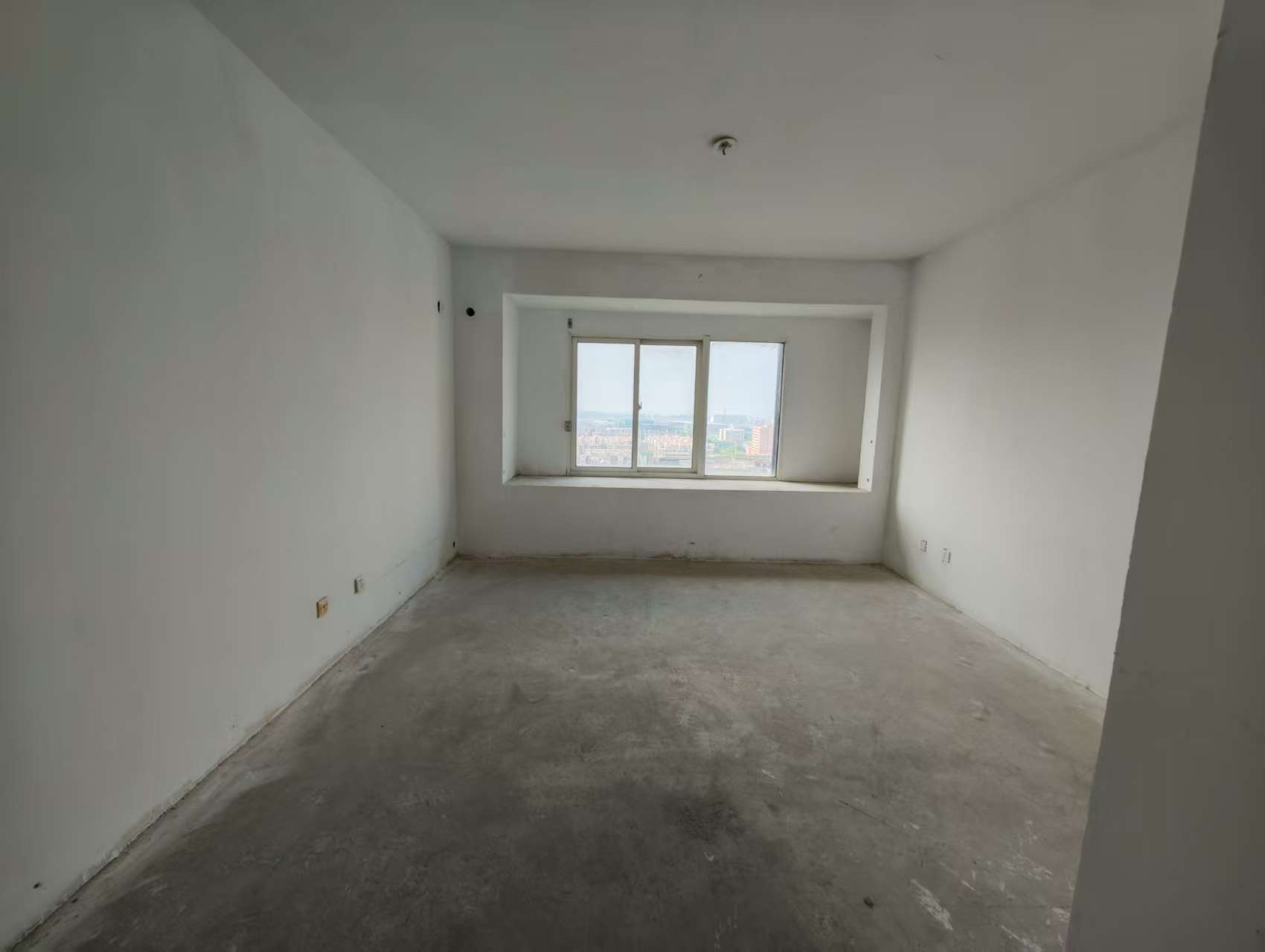和融&bull;优山美地名邸 4室2厅2卫 185.00m&sup2;