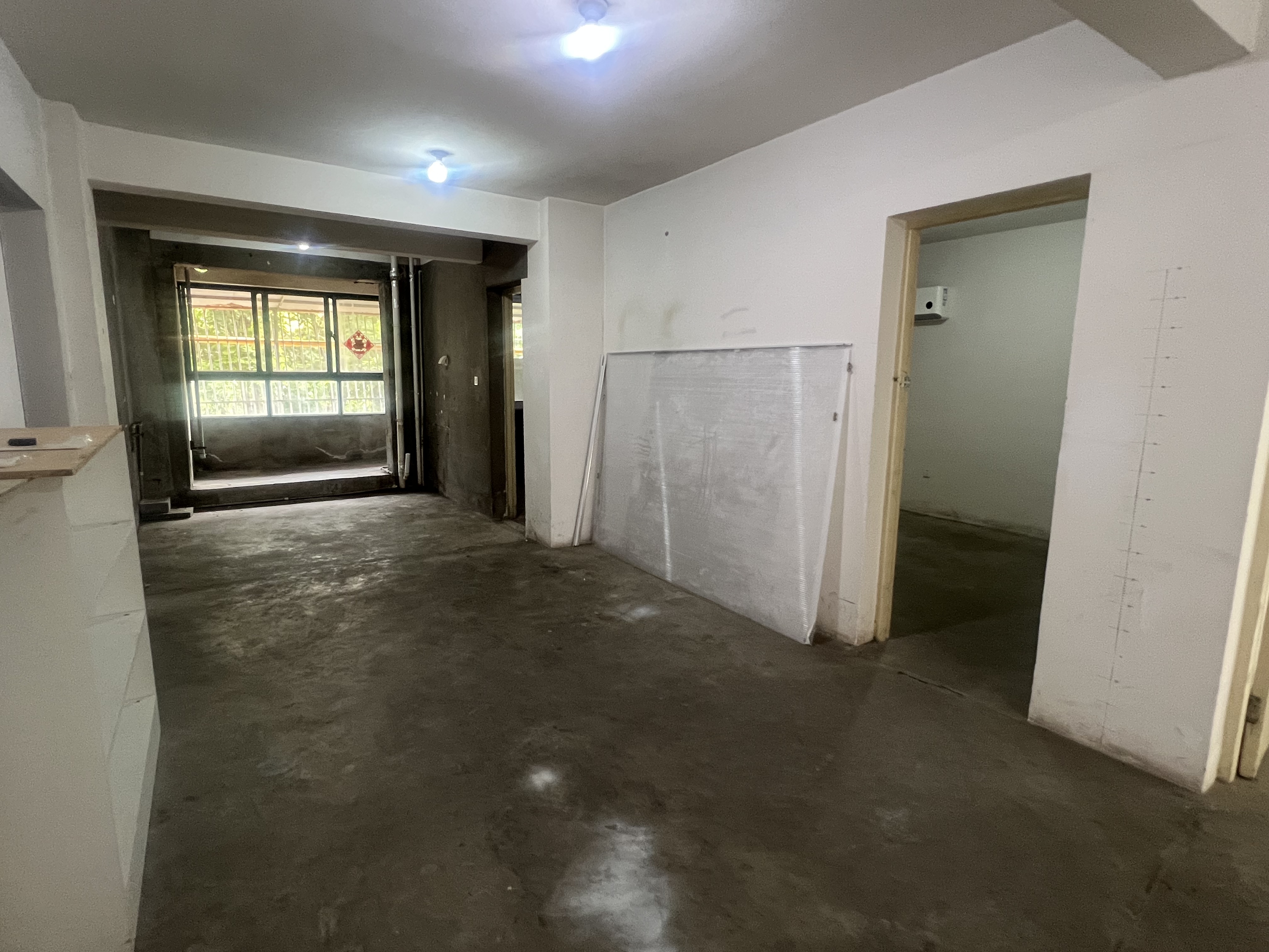 春天花园 2室2厅1卫 102m²