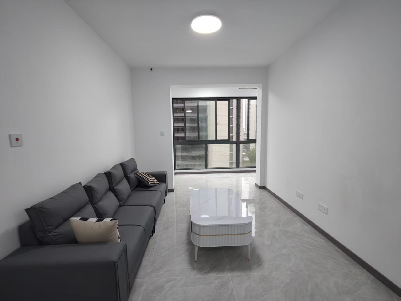 东时区 3室2厅1卫 92.00m²