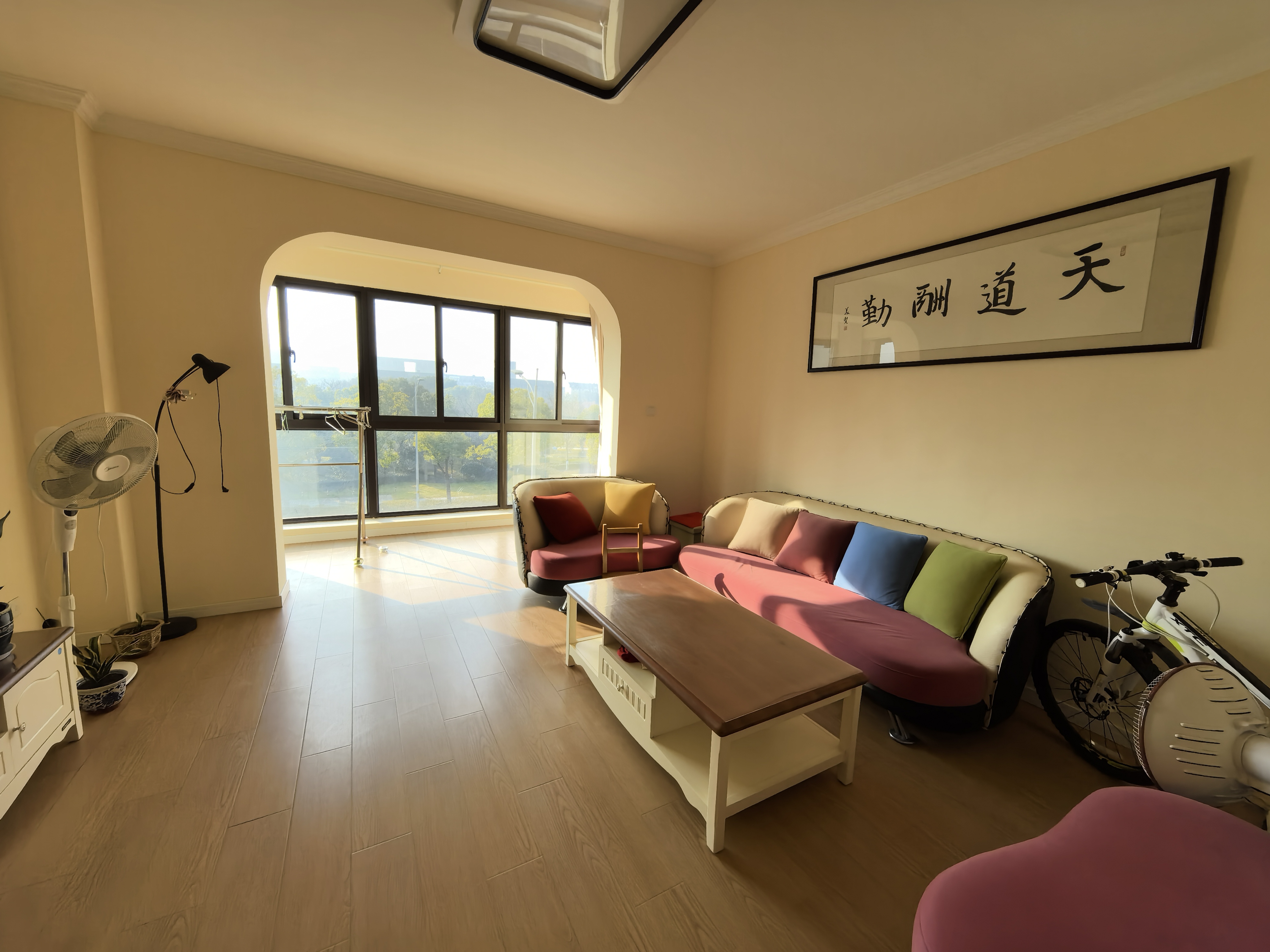 城市嘉苑 3室2厅1卫 115m²