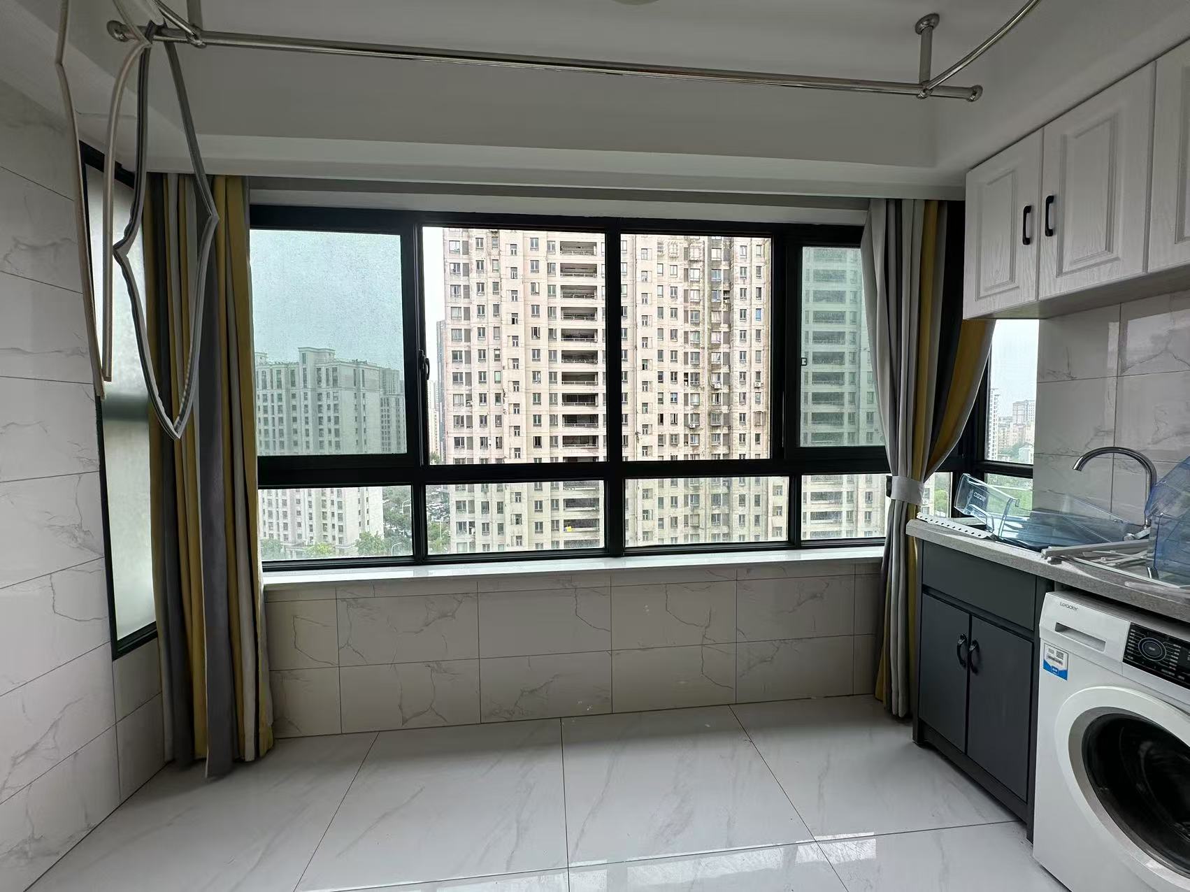 景华城 2室2厅1卫 99.23m&sup2;