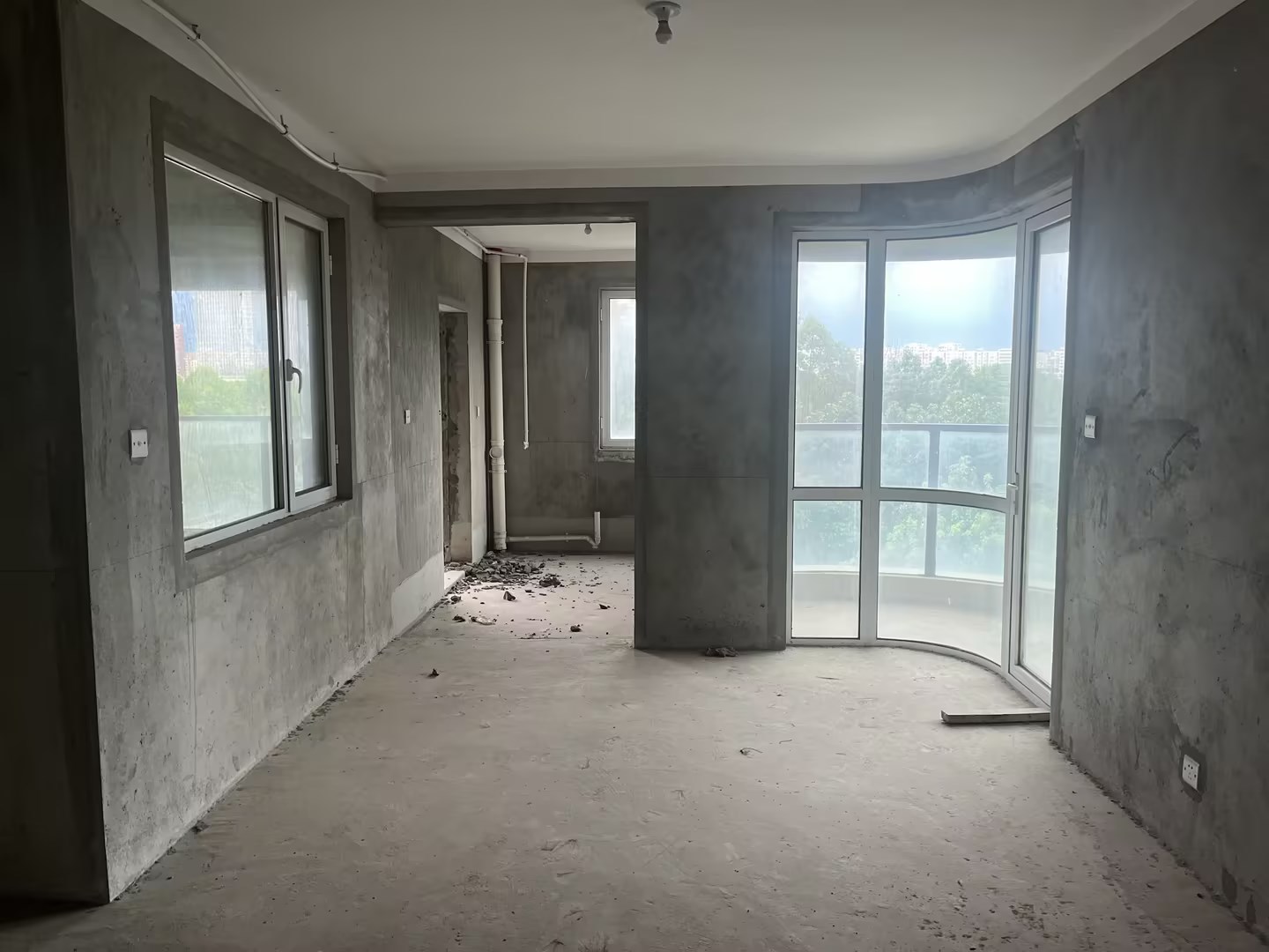 富都豪园 4室2厅2卫 168m&sup2;