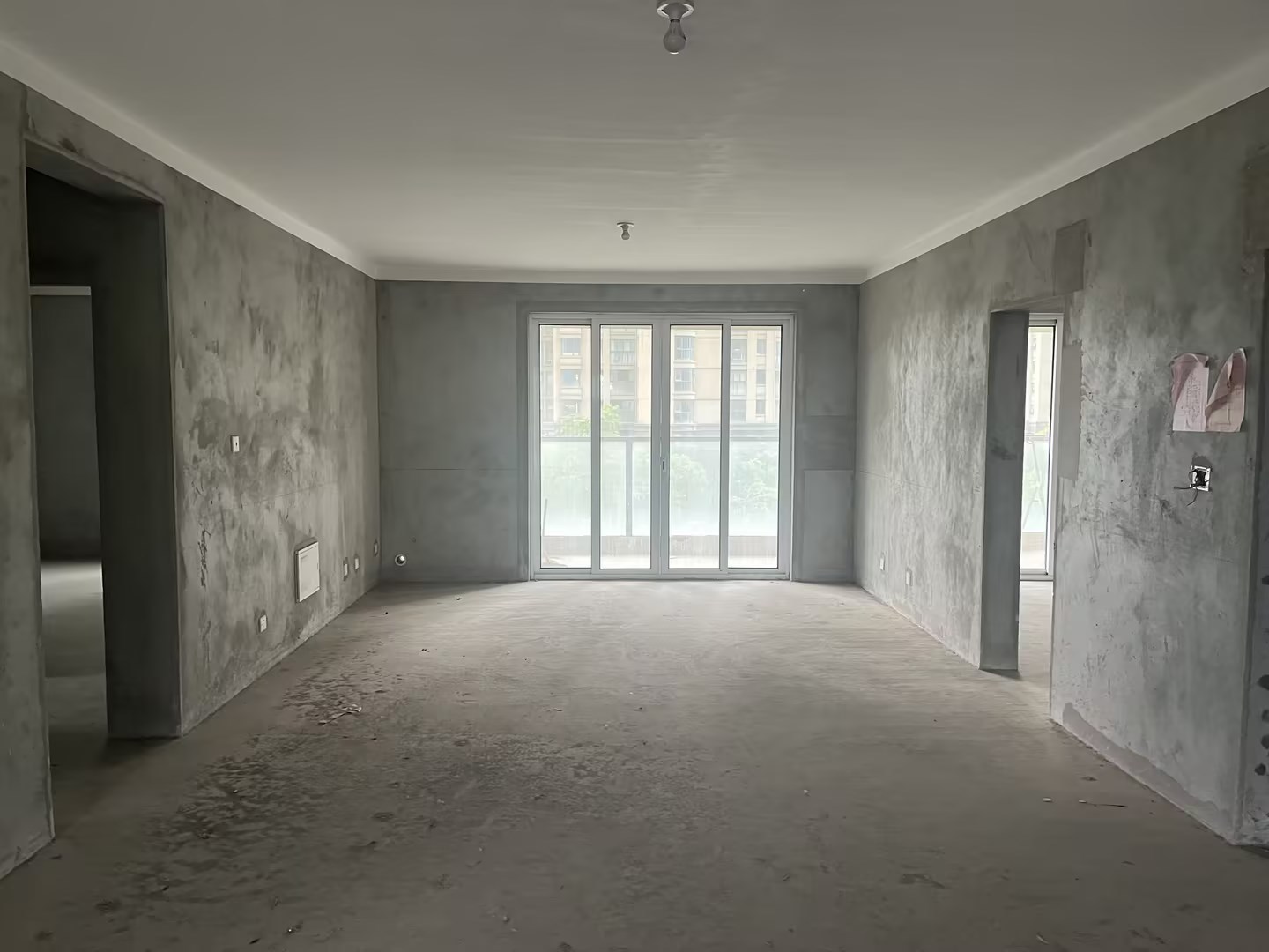富都豪园 4室2厅2卫 168m&sup2;