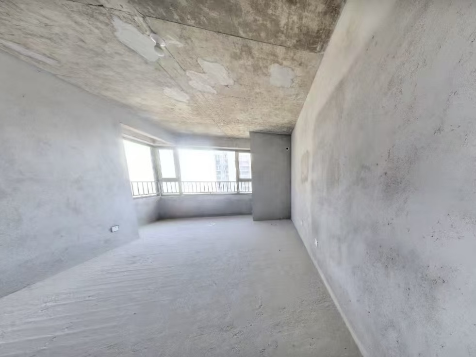 南山湖一号 4室2厅3卫 191.1m&sup2;