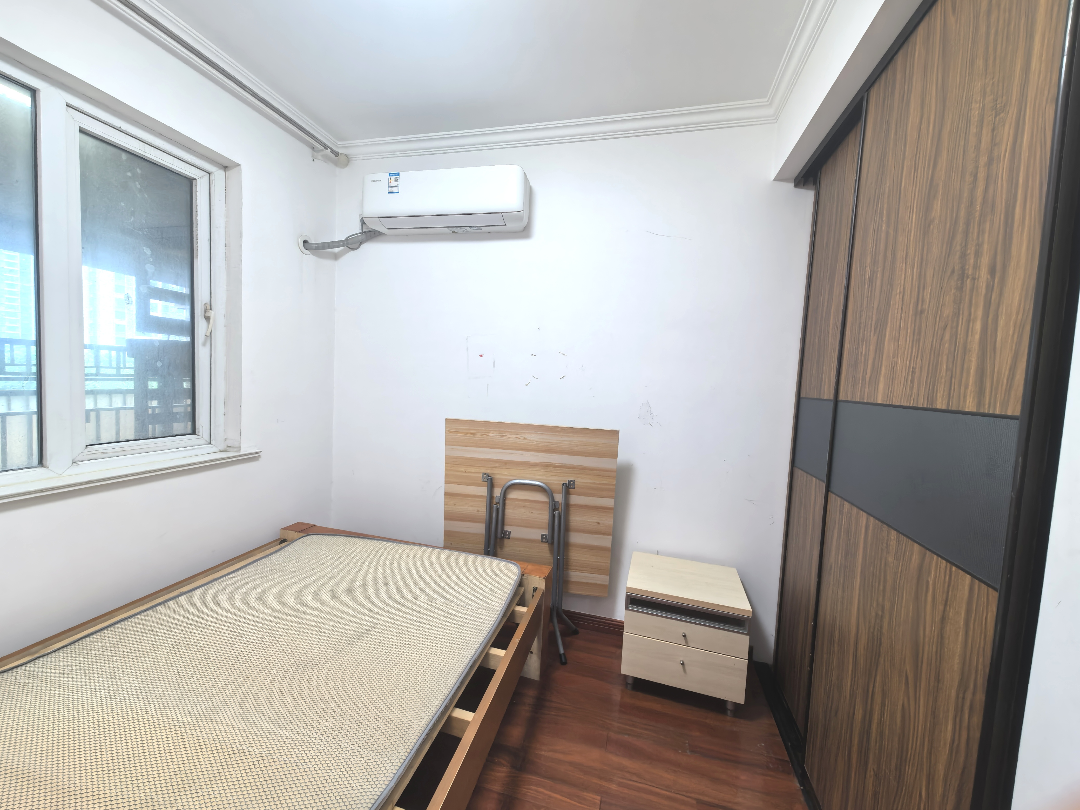 中海碧林湾 3室2厅1卫 97m&sup2;