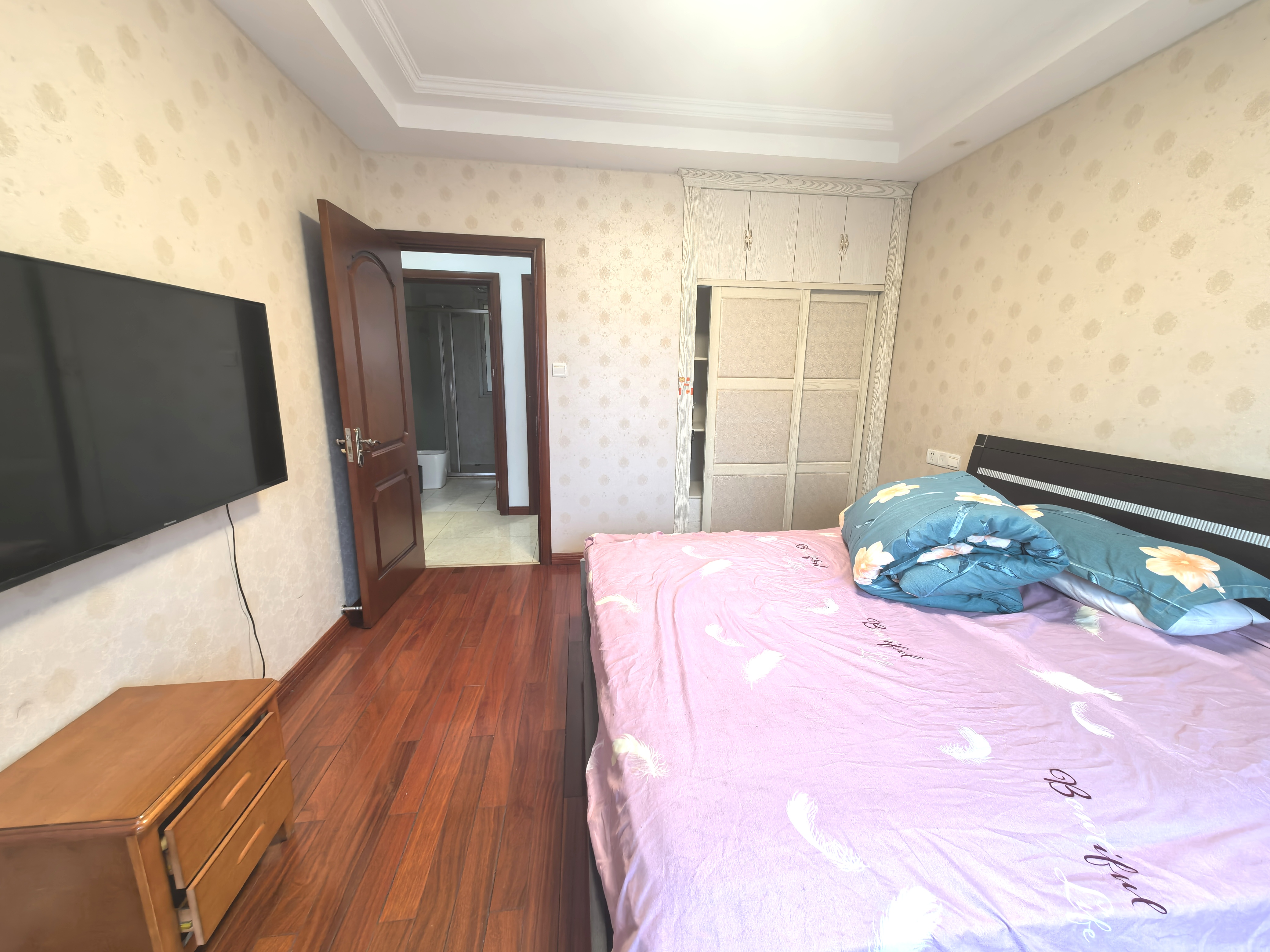 中海碧林湾 3室2厅1卫 97m&sup2;