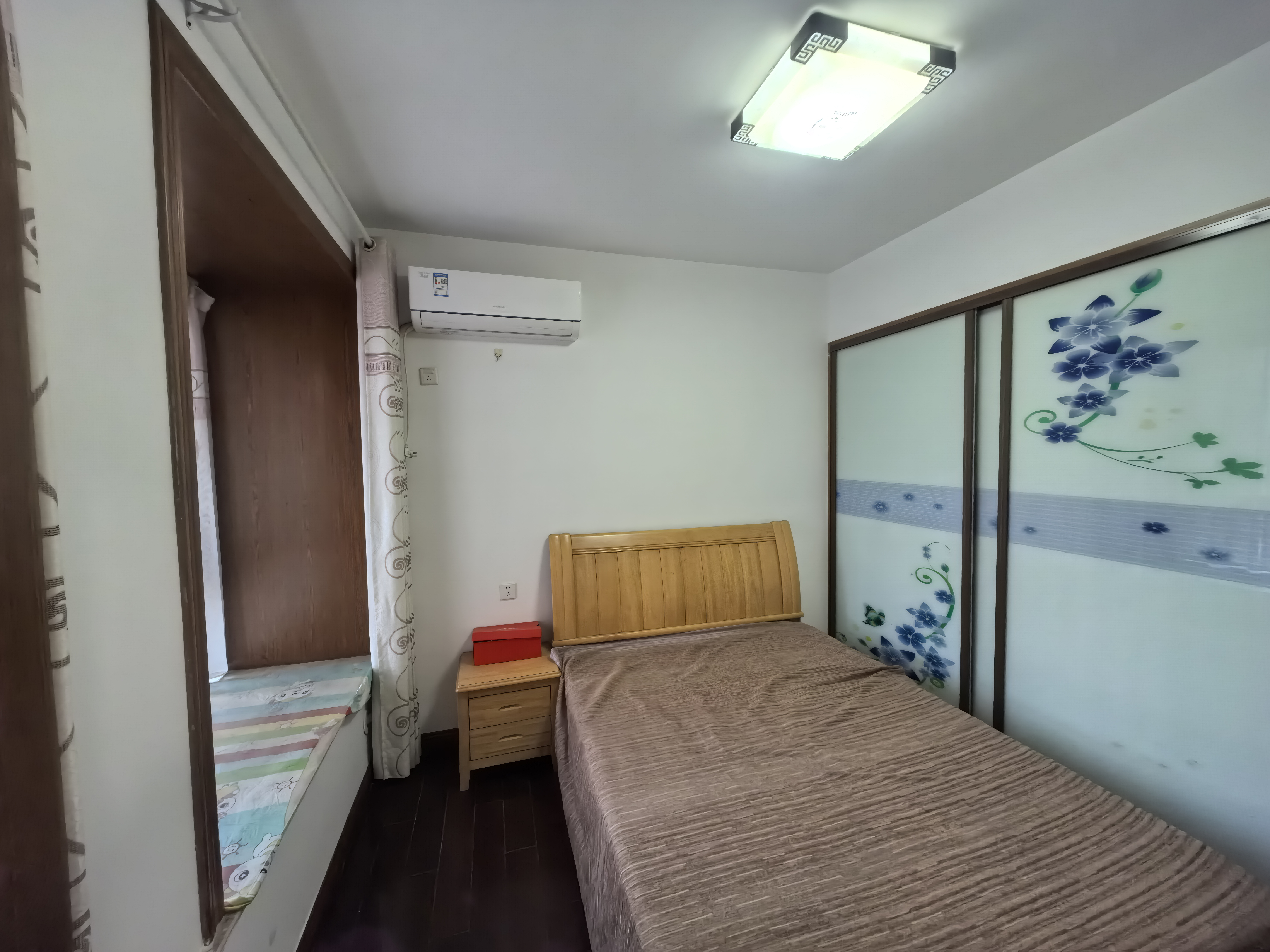 水榭花都 2室2厅1卫 90.13m&sup2;
