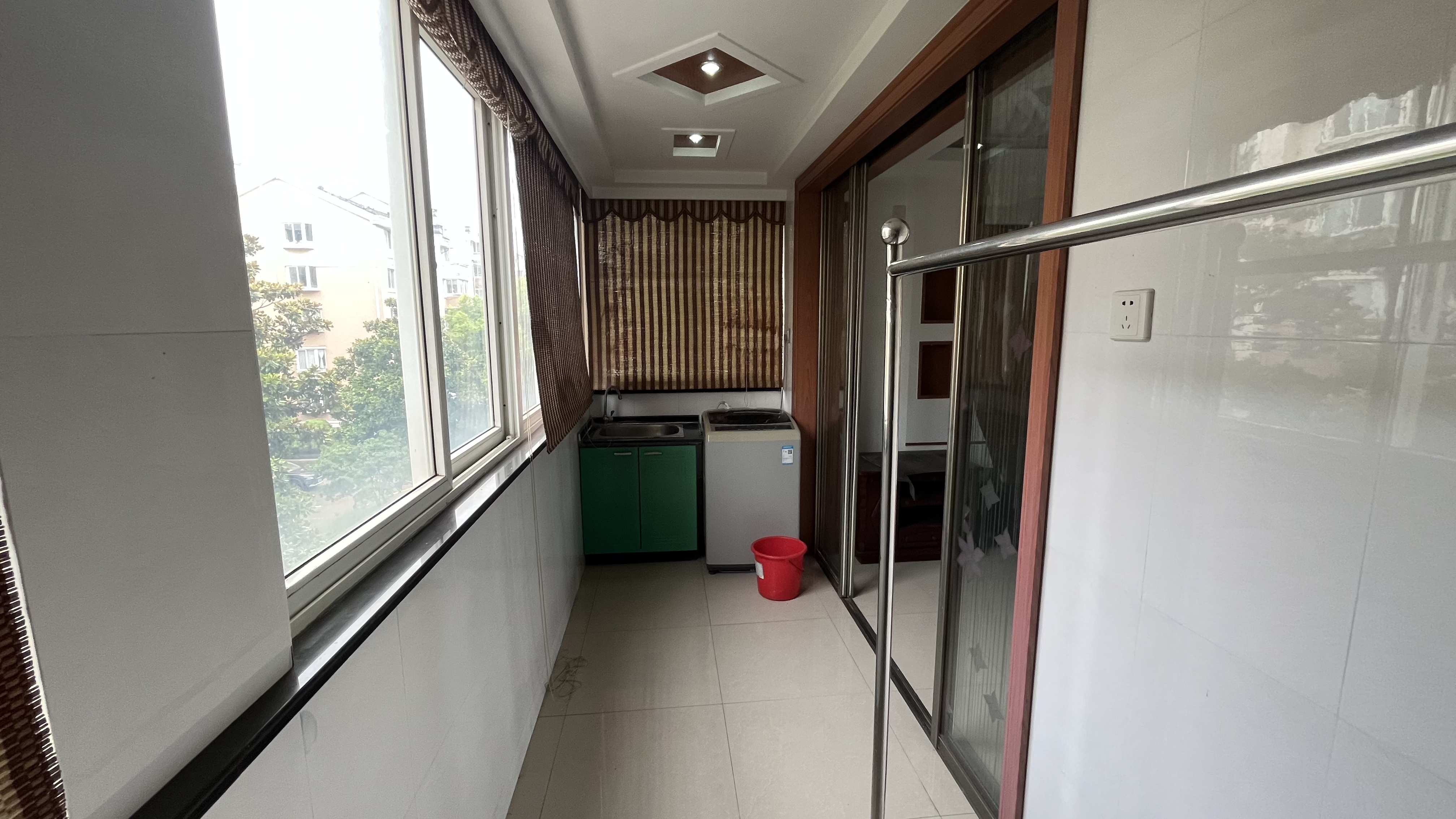 星景花园 3室2厅1卫 120m&sup2;