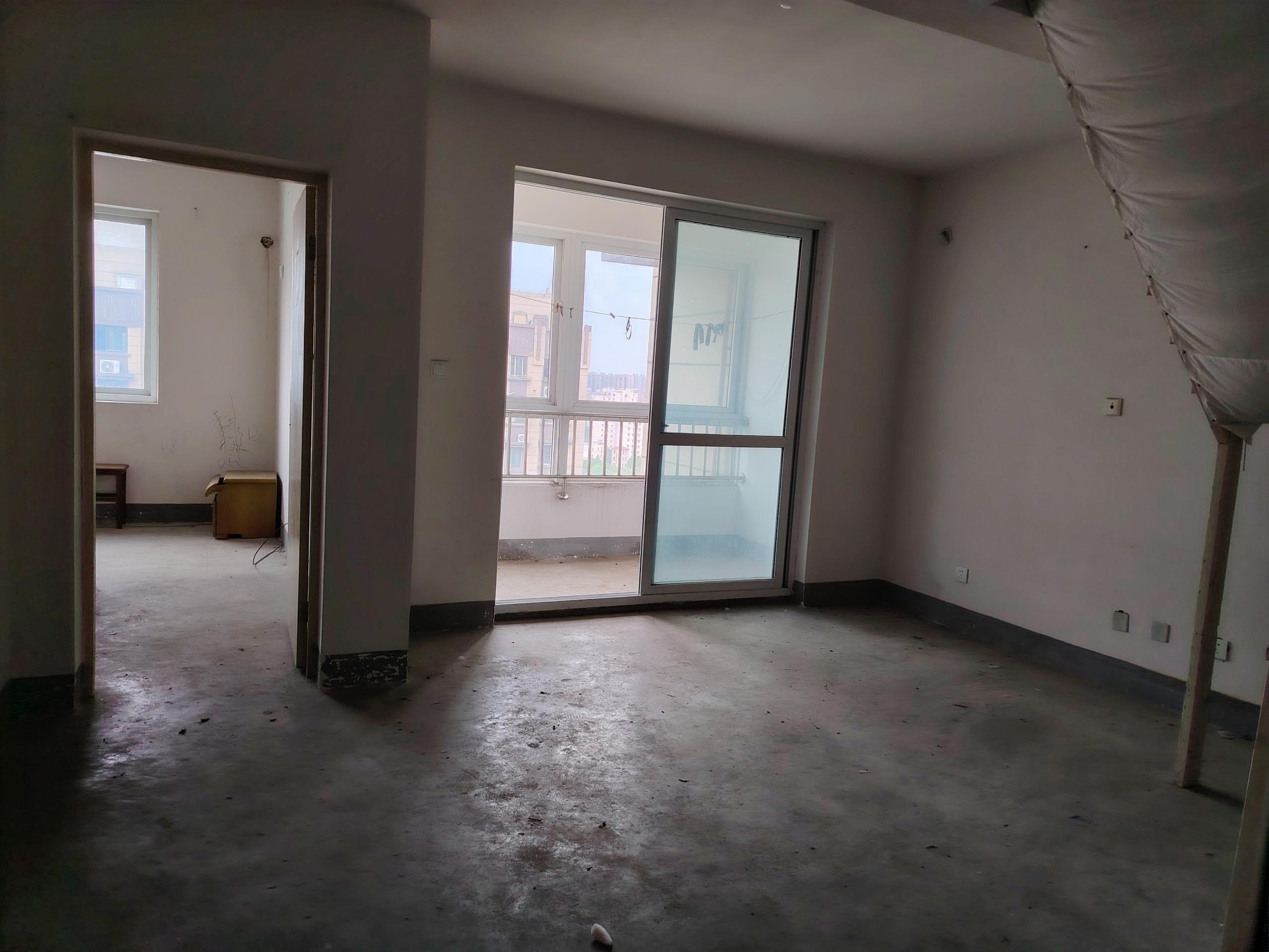 学士府 3室2厅1卫 116m&sup2;