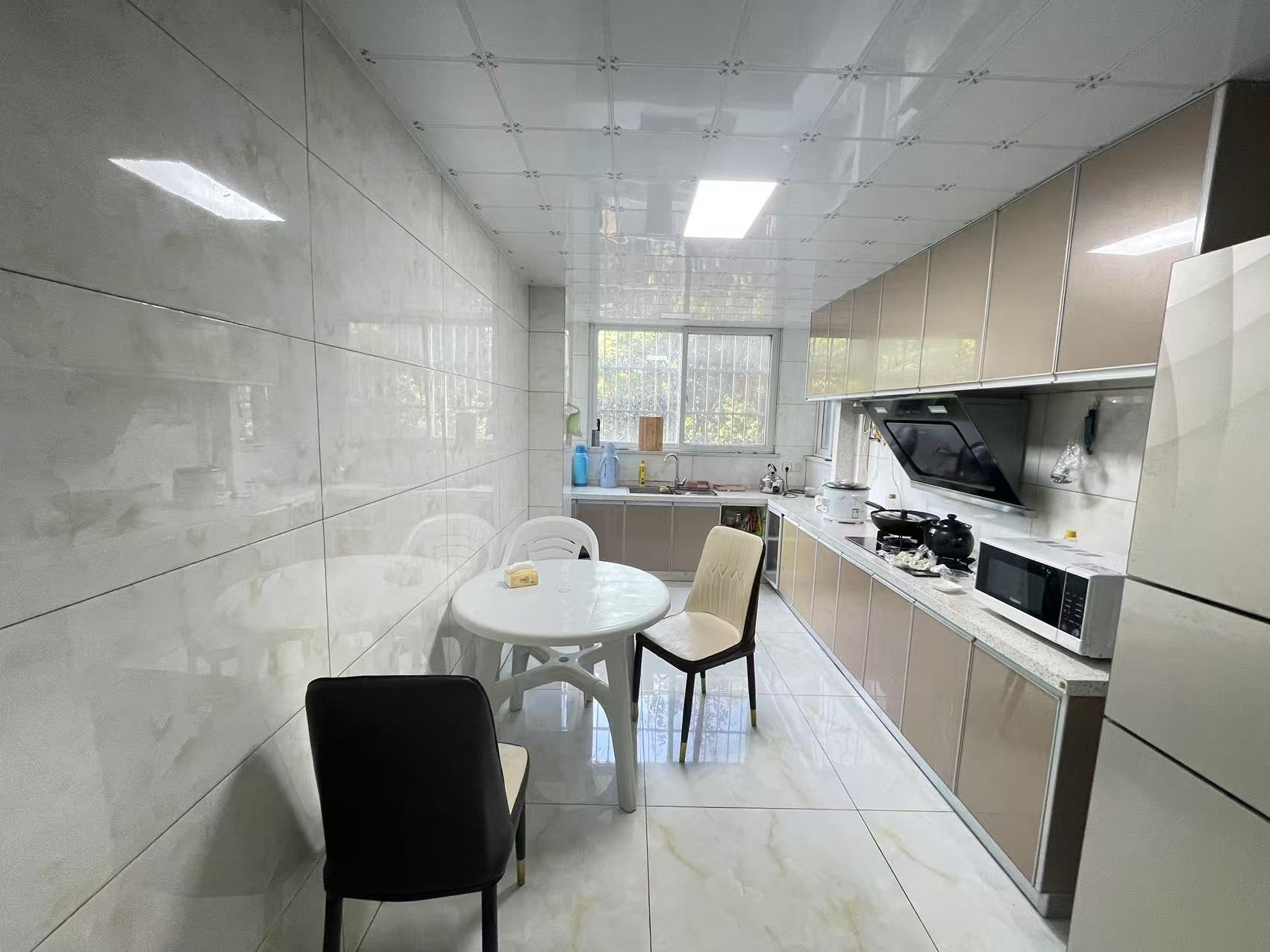 和盛林荫水岸 3室2厅1卫 127.93m&sup2;