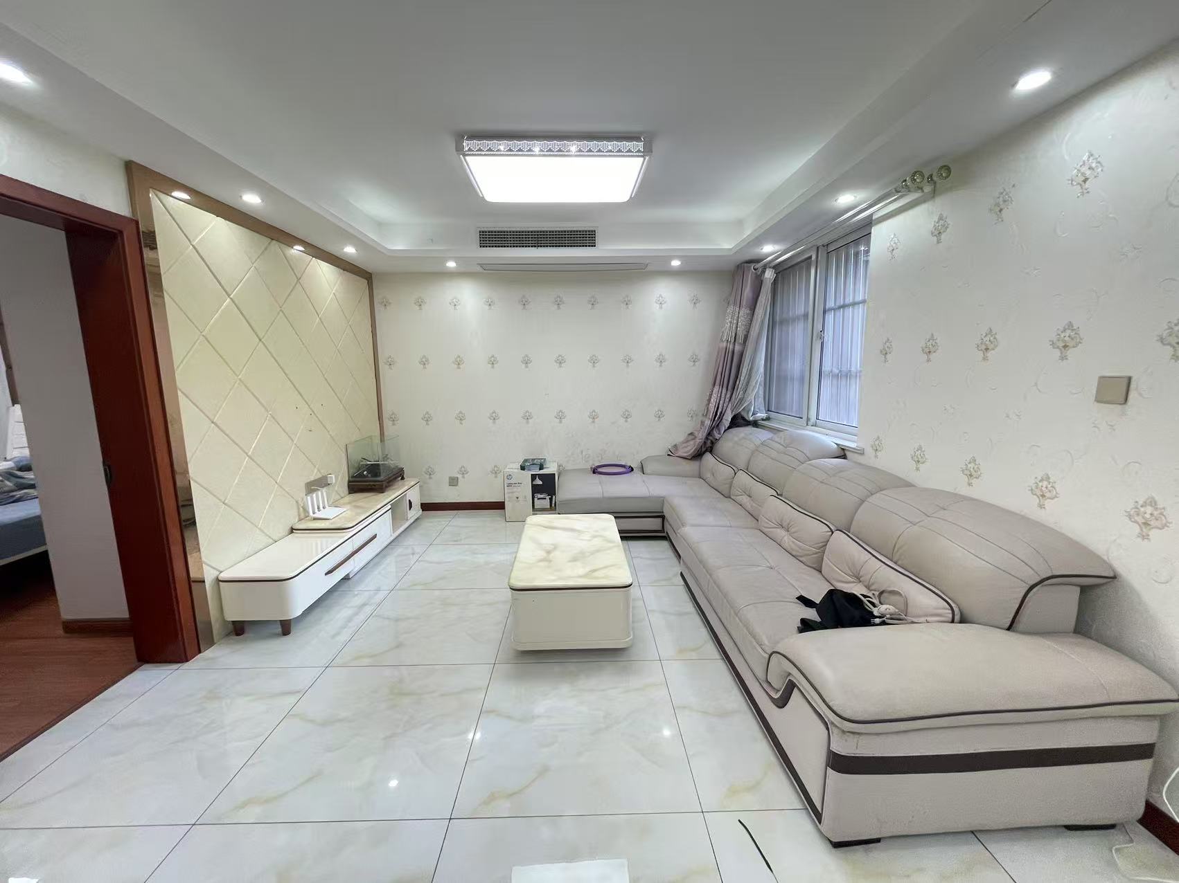 和盛林荫水岸 3室2厅1卫 127.93m&sup2;