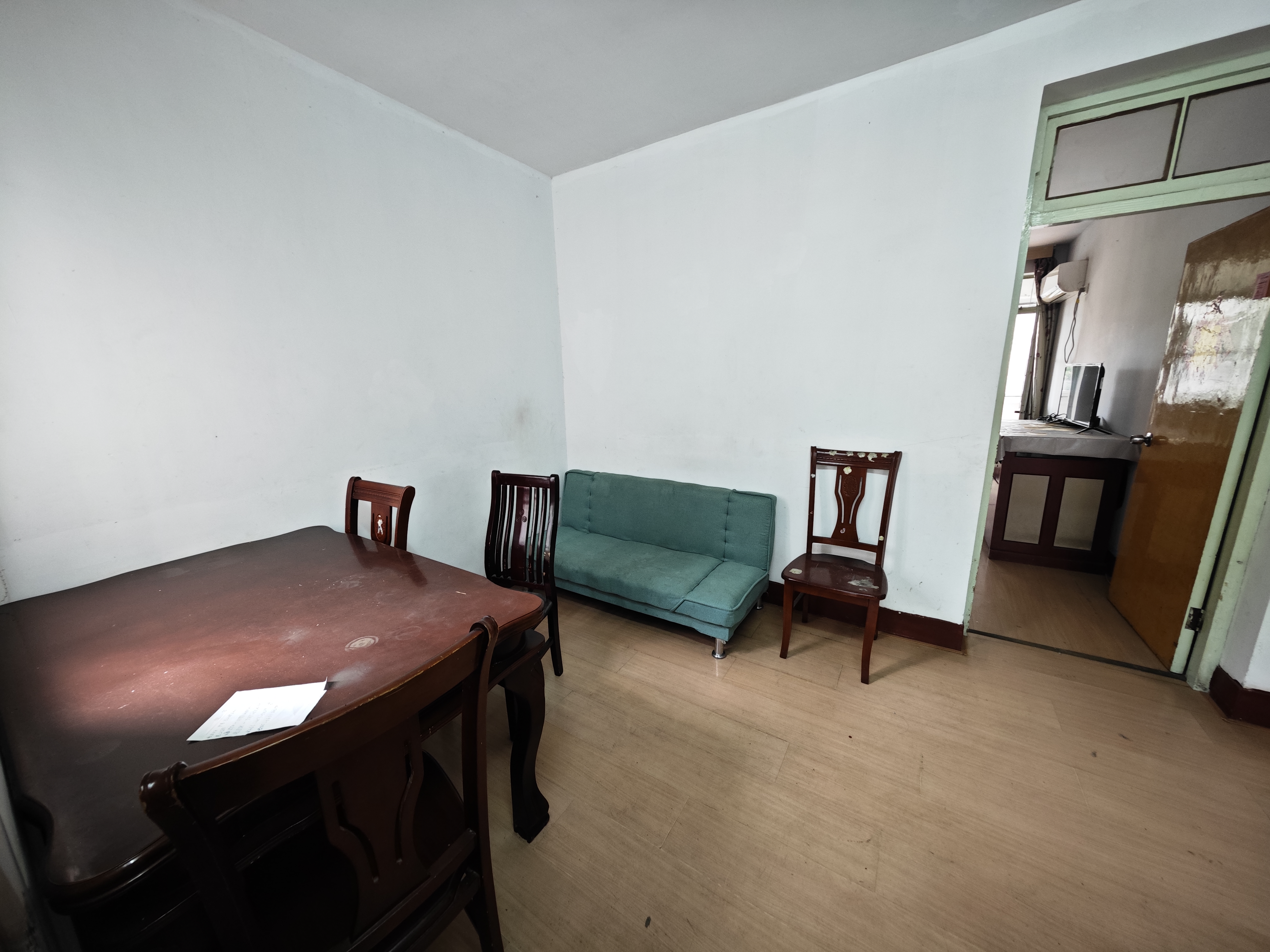 易家桥新村 1室1厅1卫 47.50m²