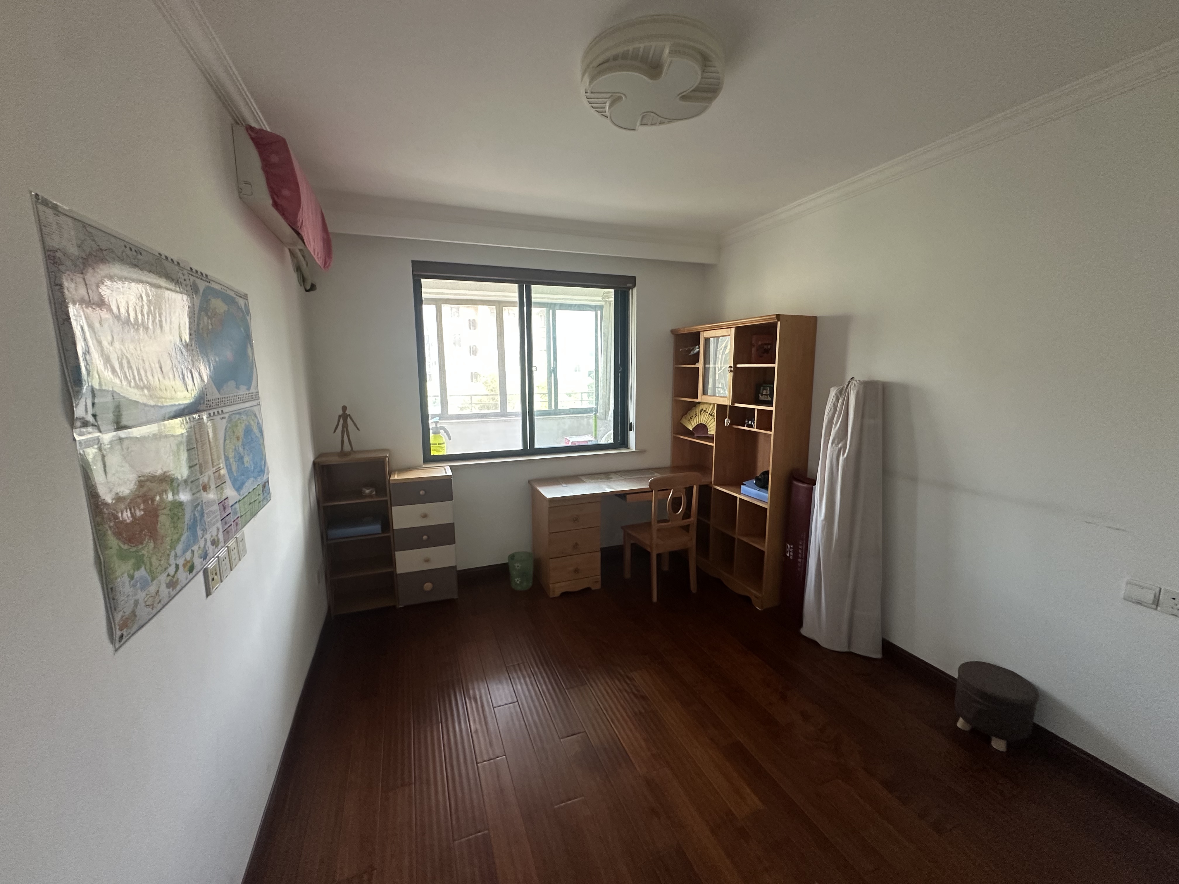 朝晖小苑 3室2厅1卫 150.00m&sup2;