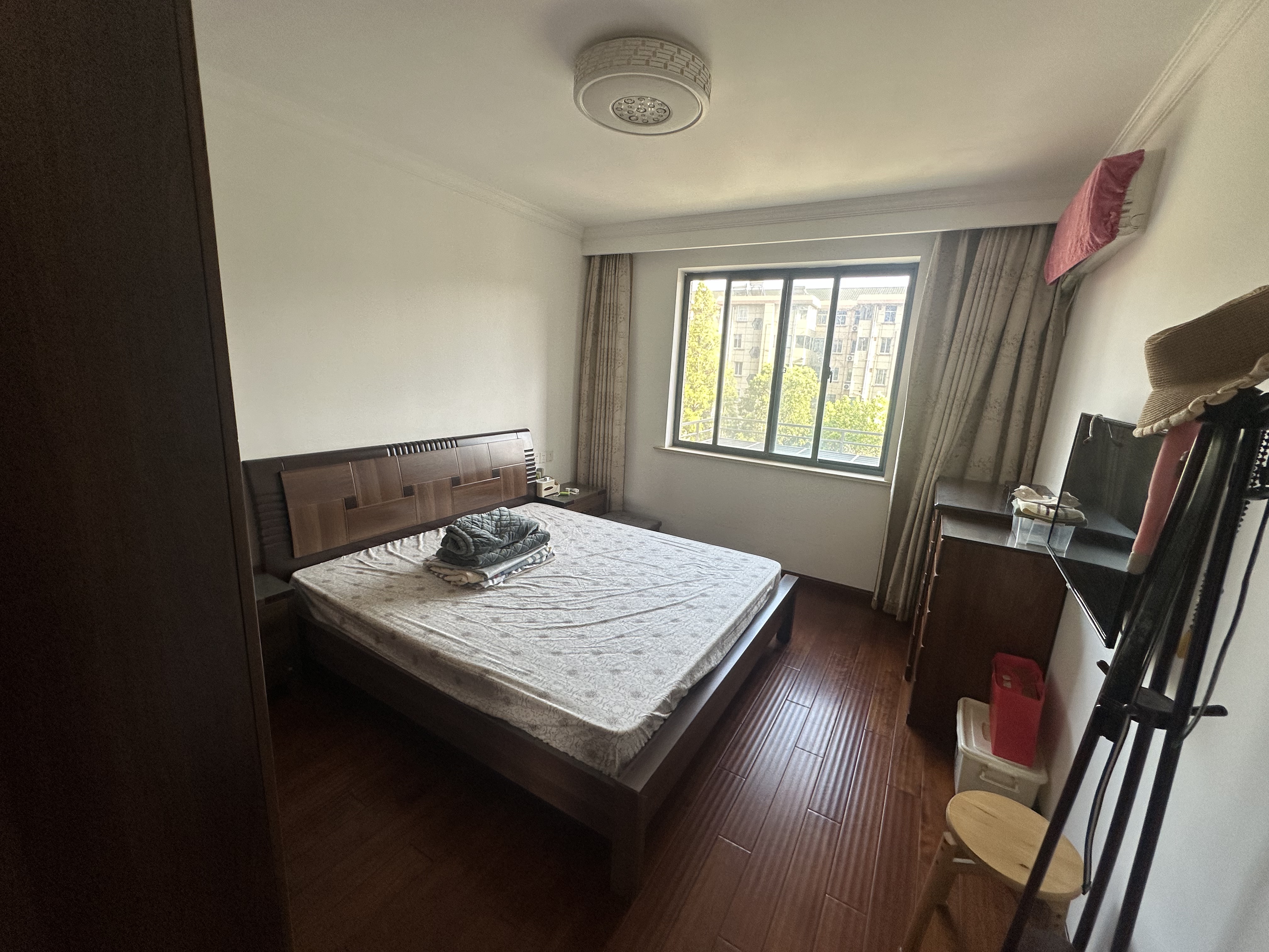 朝晖小苑 3室2厅1卫 150.00m&sup2;