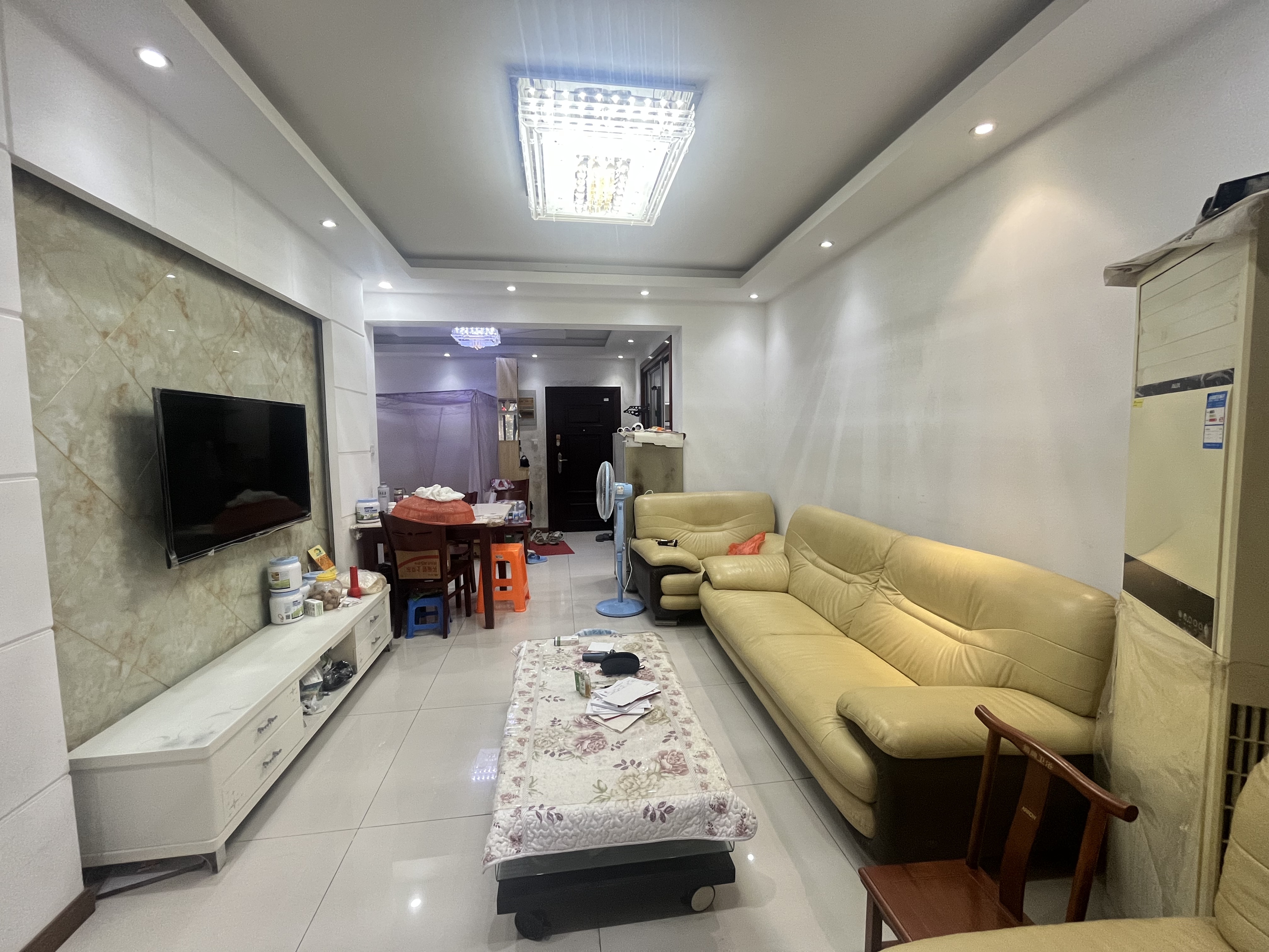 华强城一期 2室2厅1卫 86.00m²