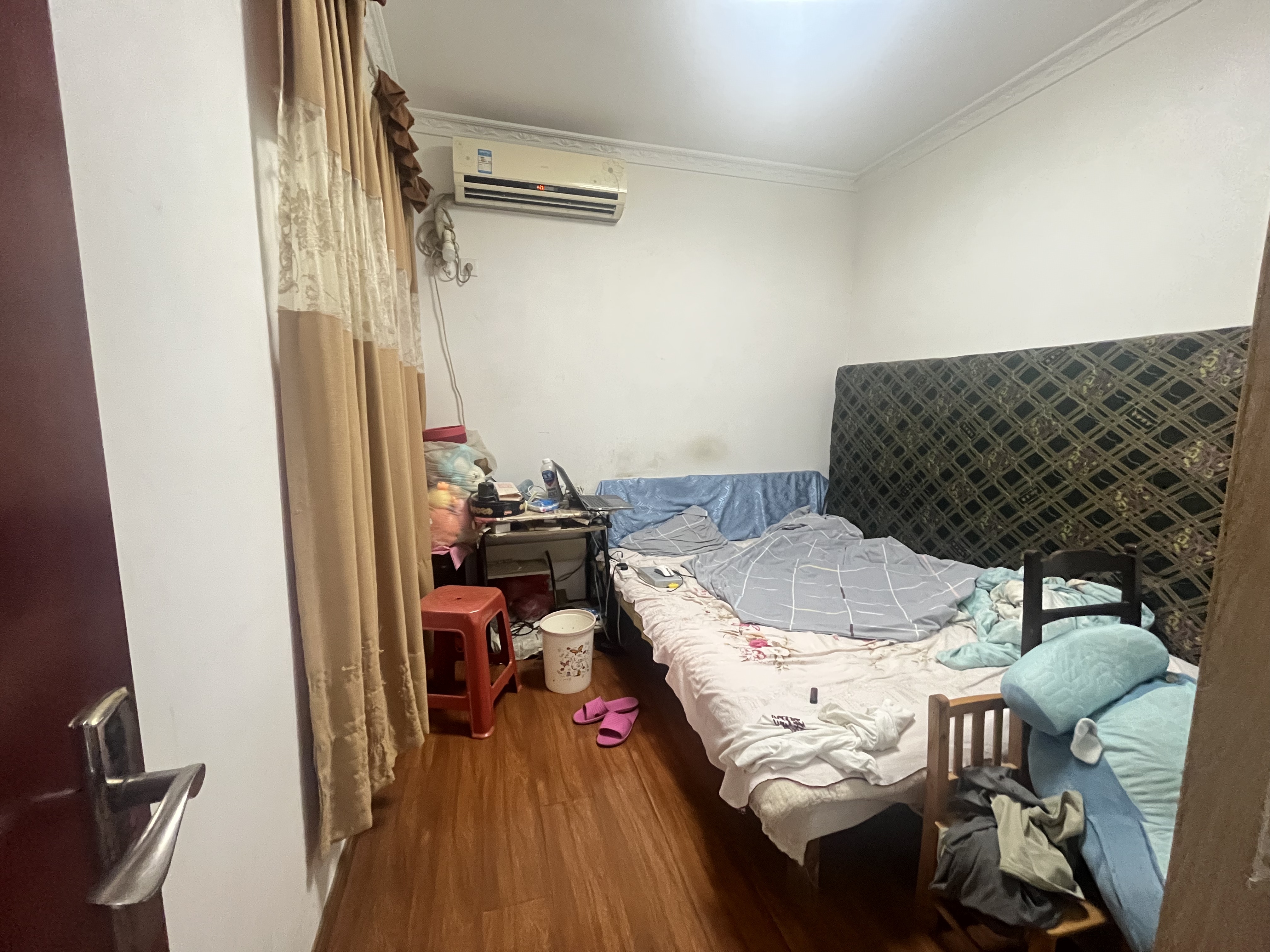 华强城一期 2室2厅1卫 86.00m&sup2;
