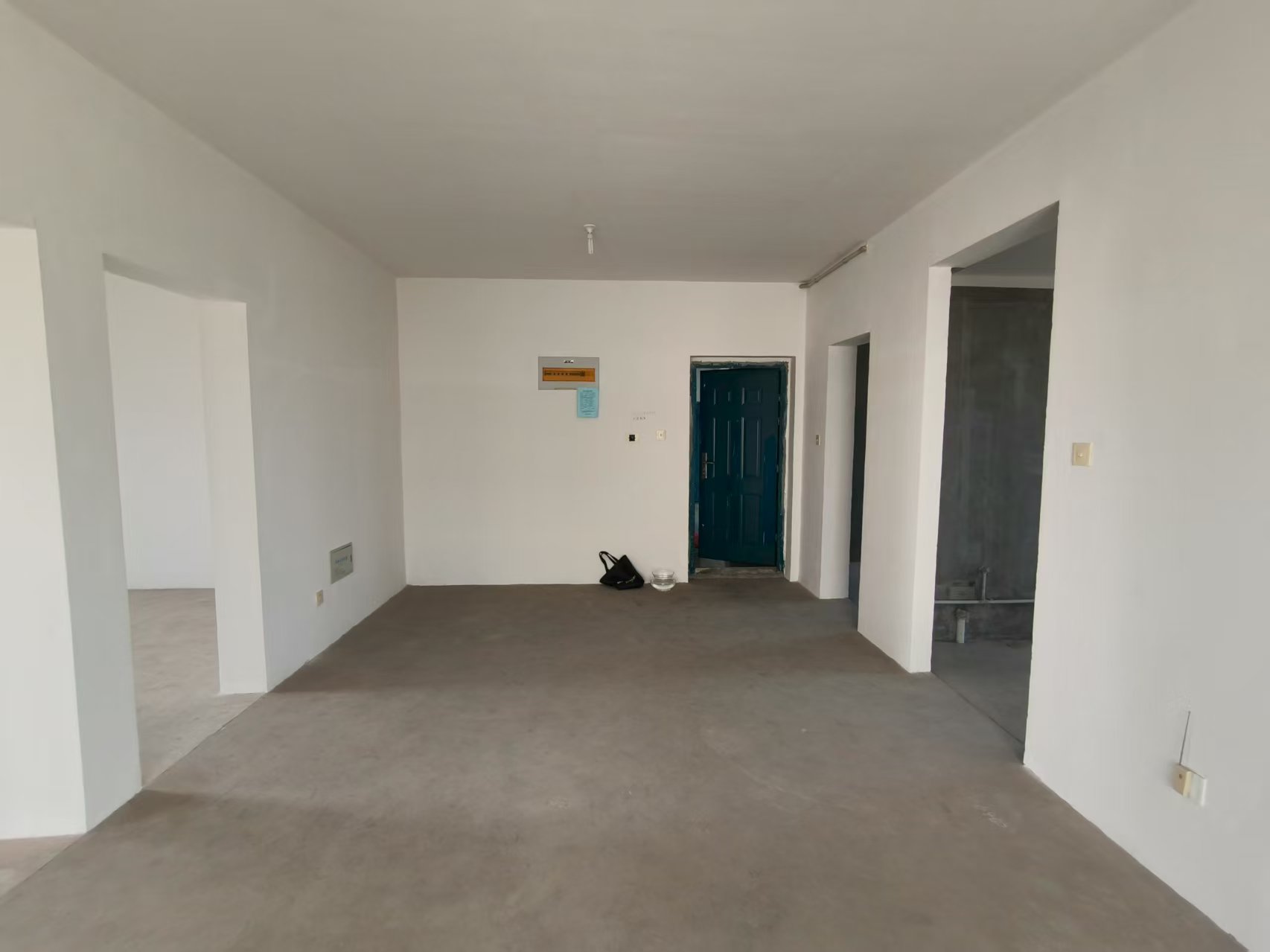翠湖景苑 3室2厅1卫 106.47m²