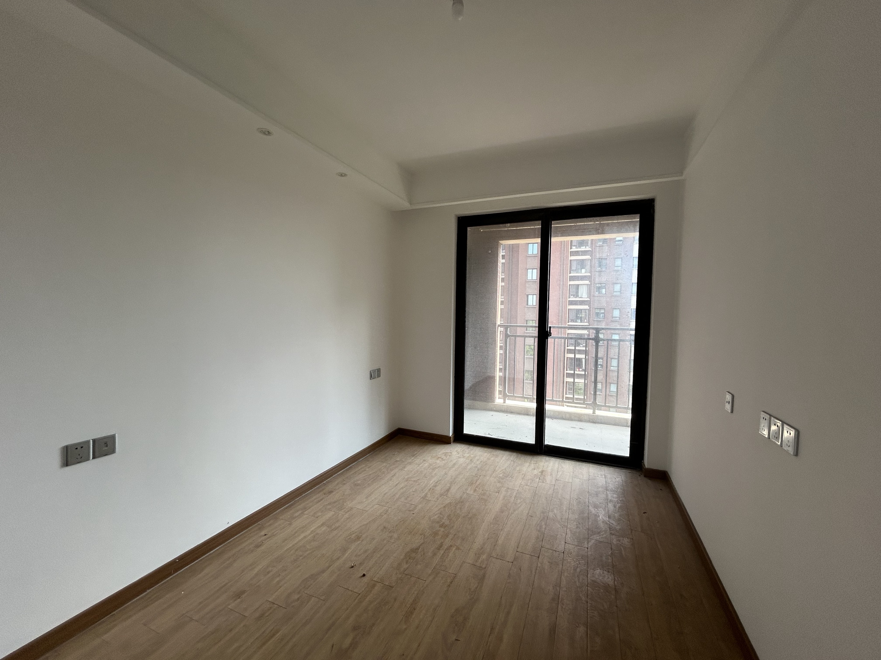 佳期漫 3室2厅2卫 109.83m&sup2;