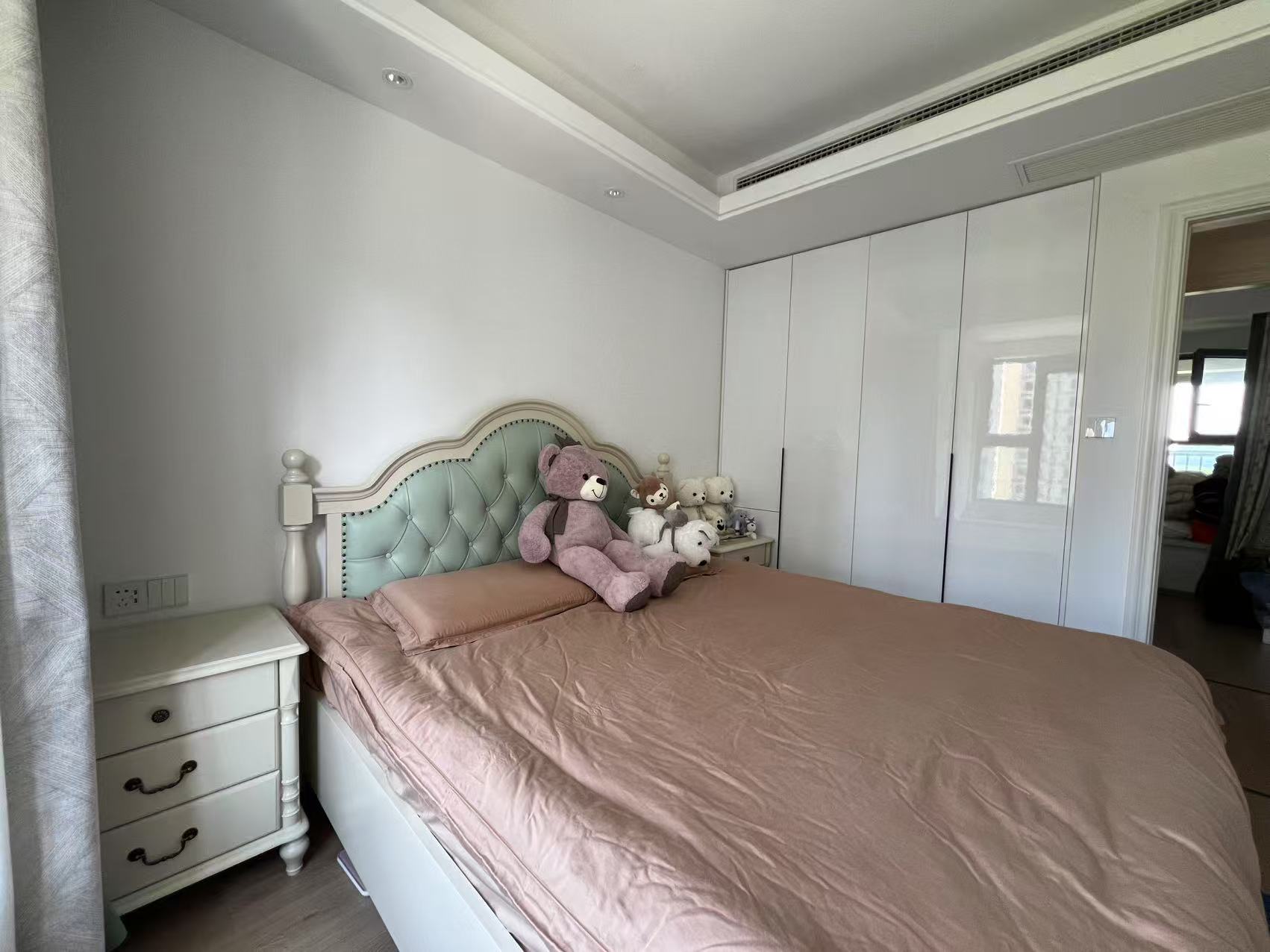 海纳春江 3室2厅1卫 95m&sup2;
