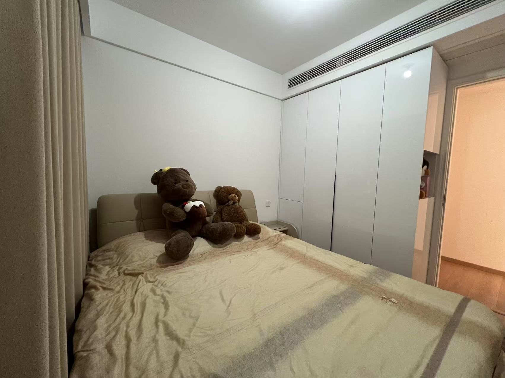 海纳春江 3室2厅1卫 95m&sup2;