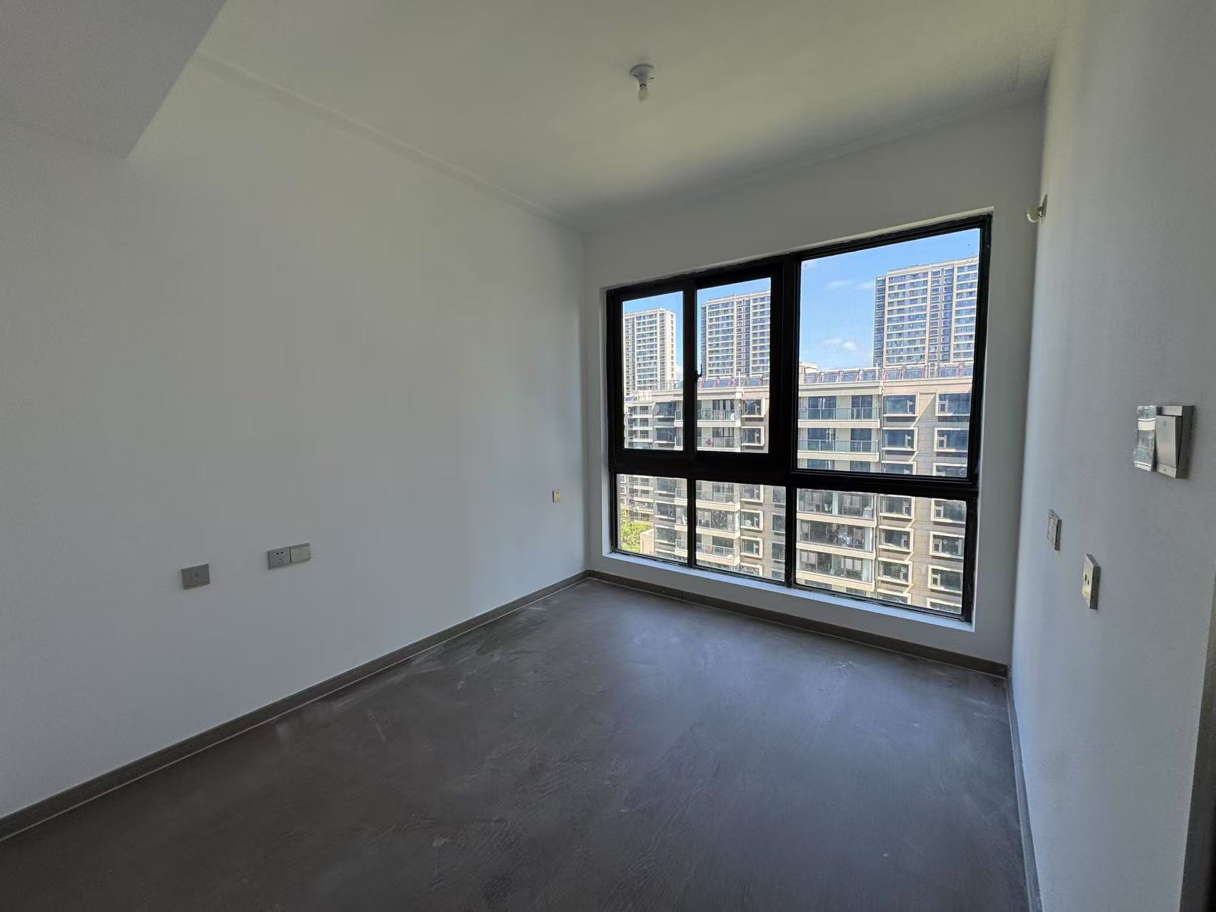 时光漫城 4室2厅2卫 125m&sup2;