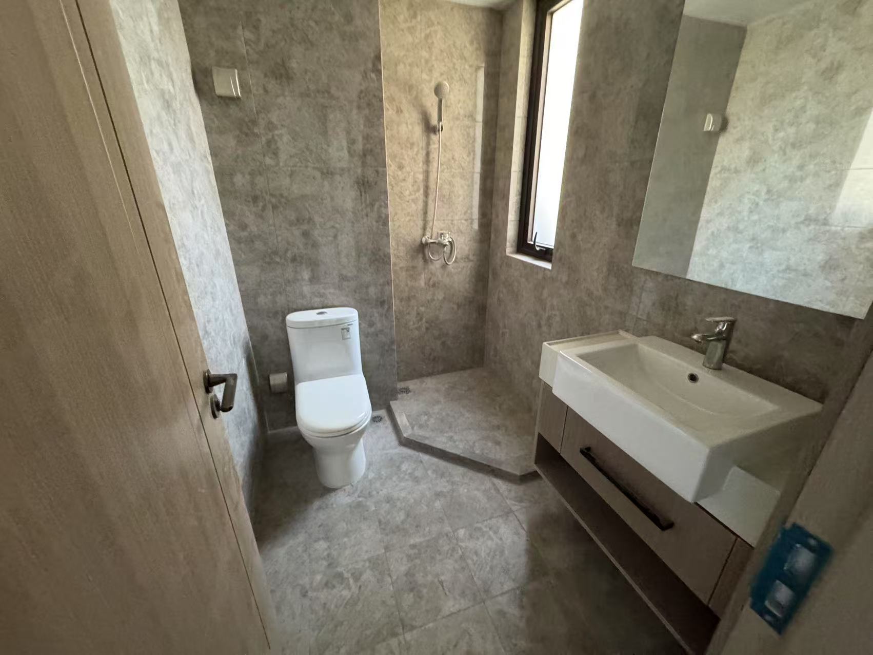 时光漫城 4室2厅2卫 125m&sup2;