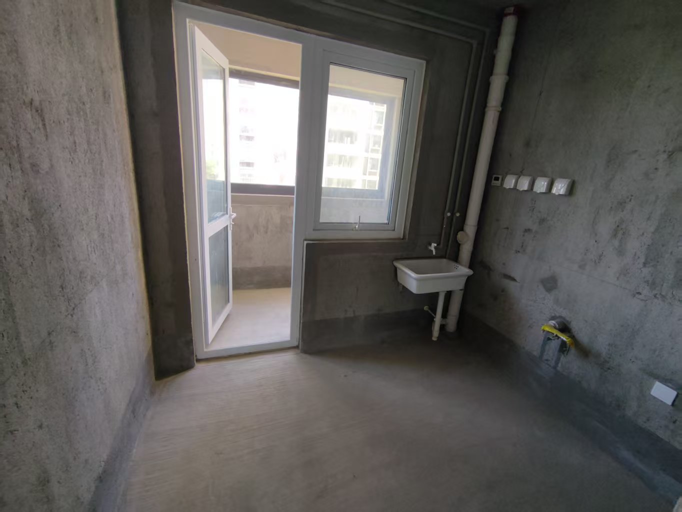 衡通嘉苑 3室2厅1卫 110.00m&sup2;