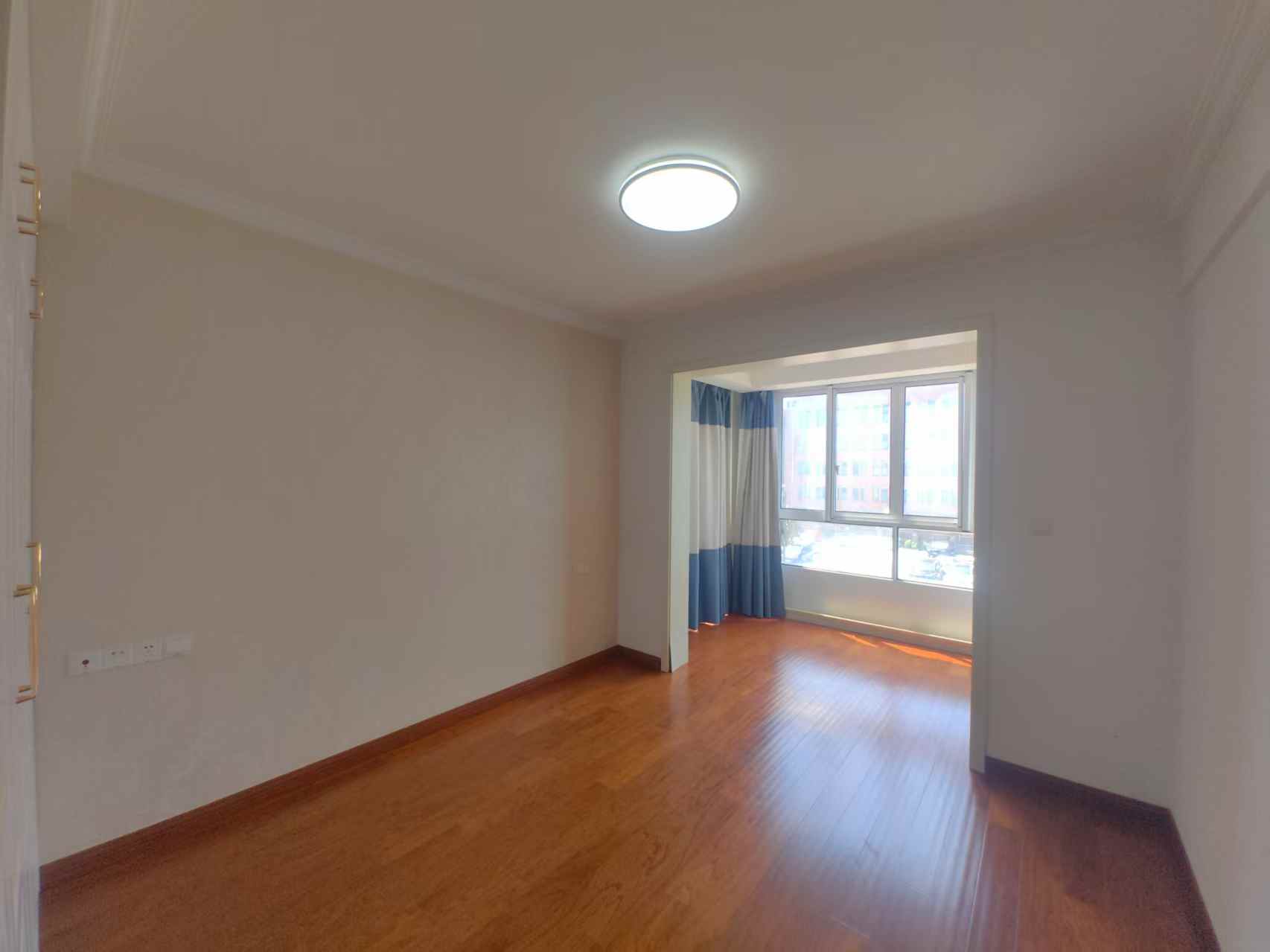 冠城大通棕榈湾 2室2厅1卫 88.23m&sup2;