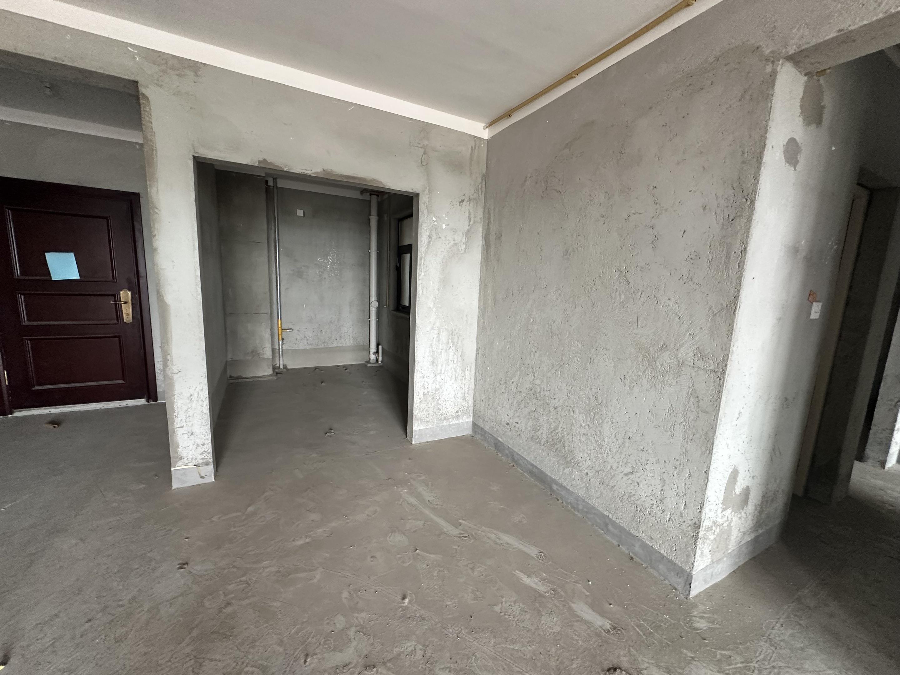 华强城四期 3室2厅2卫 121m&sup2;