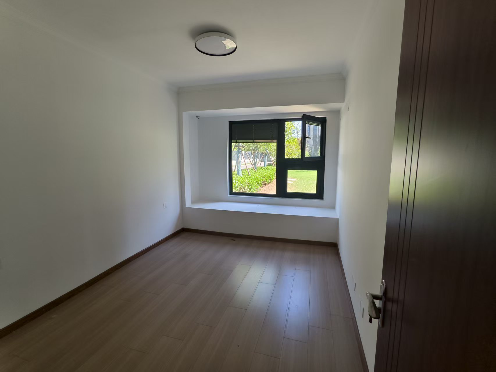 东时区 3室2厅1卫 96.00m&sup2;