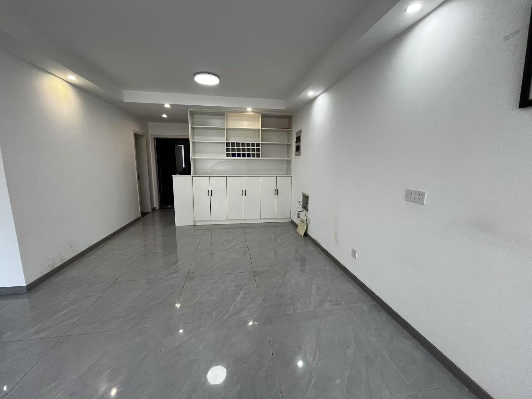 江景苑小区 2室2厅1卫 90.64m²