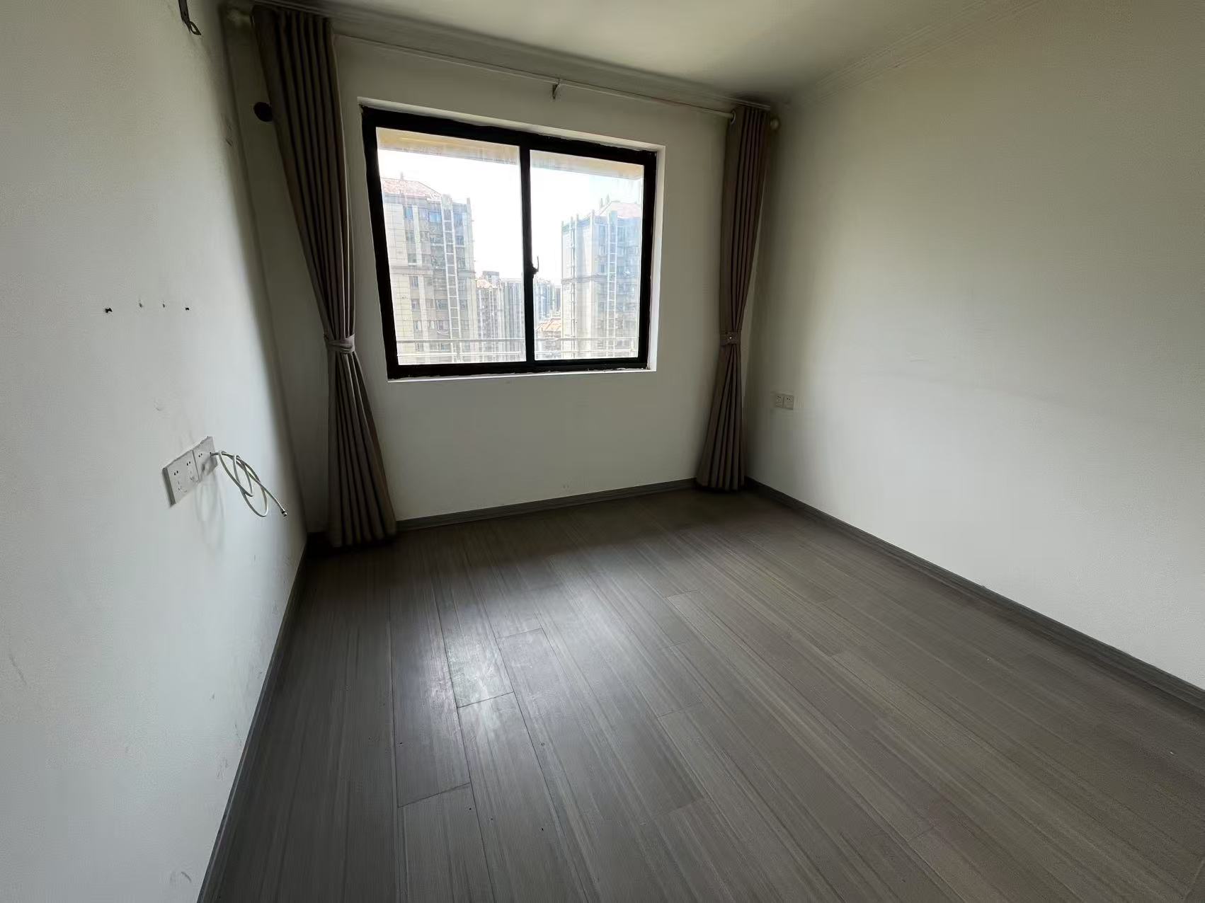 江景苑小区 2室2厅1卫 90.64m&sup2;