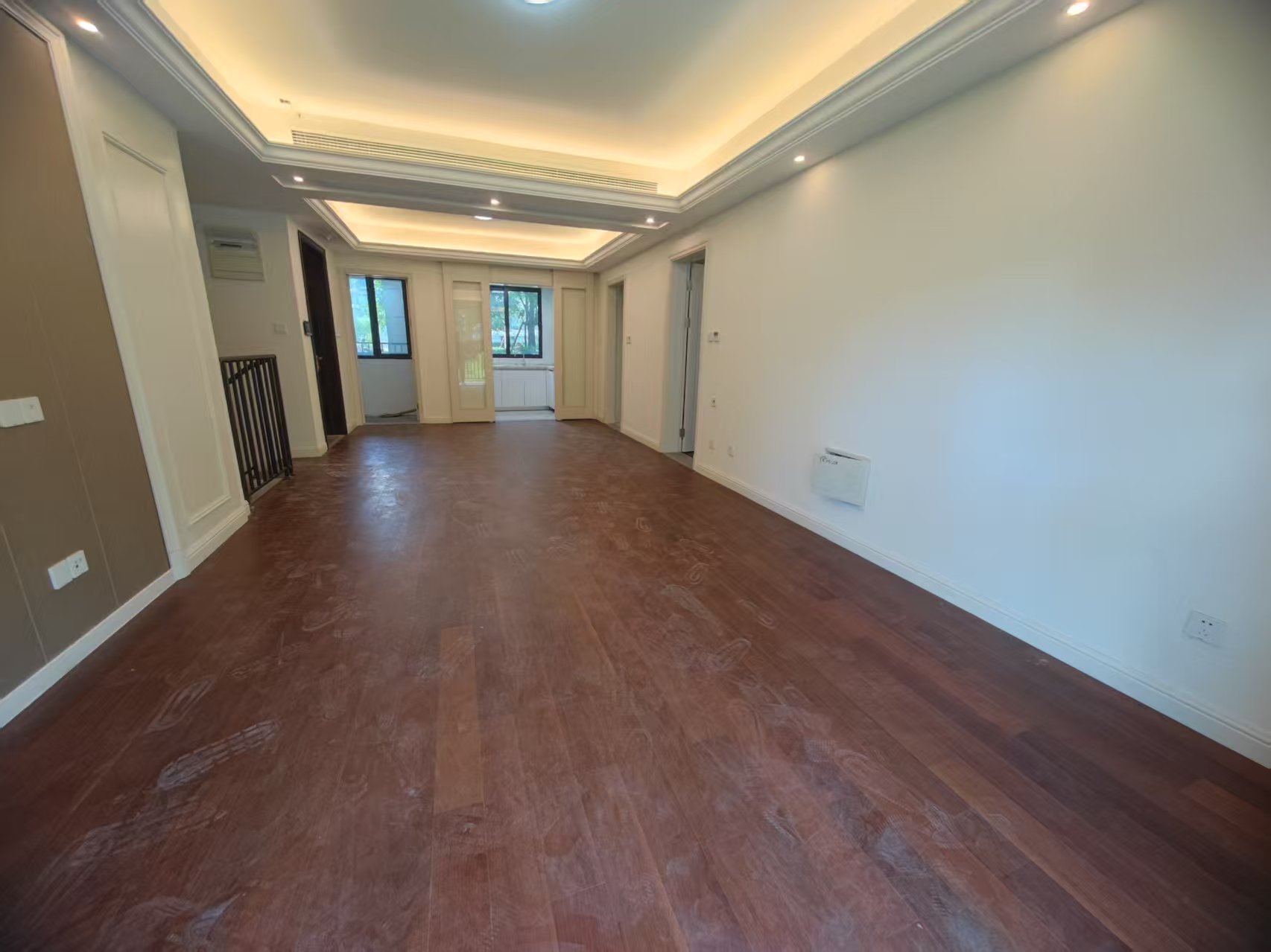 红星天铂 4室2厅2卫 258.84m&sup2;