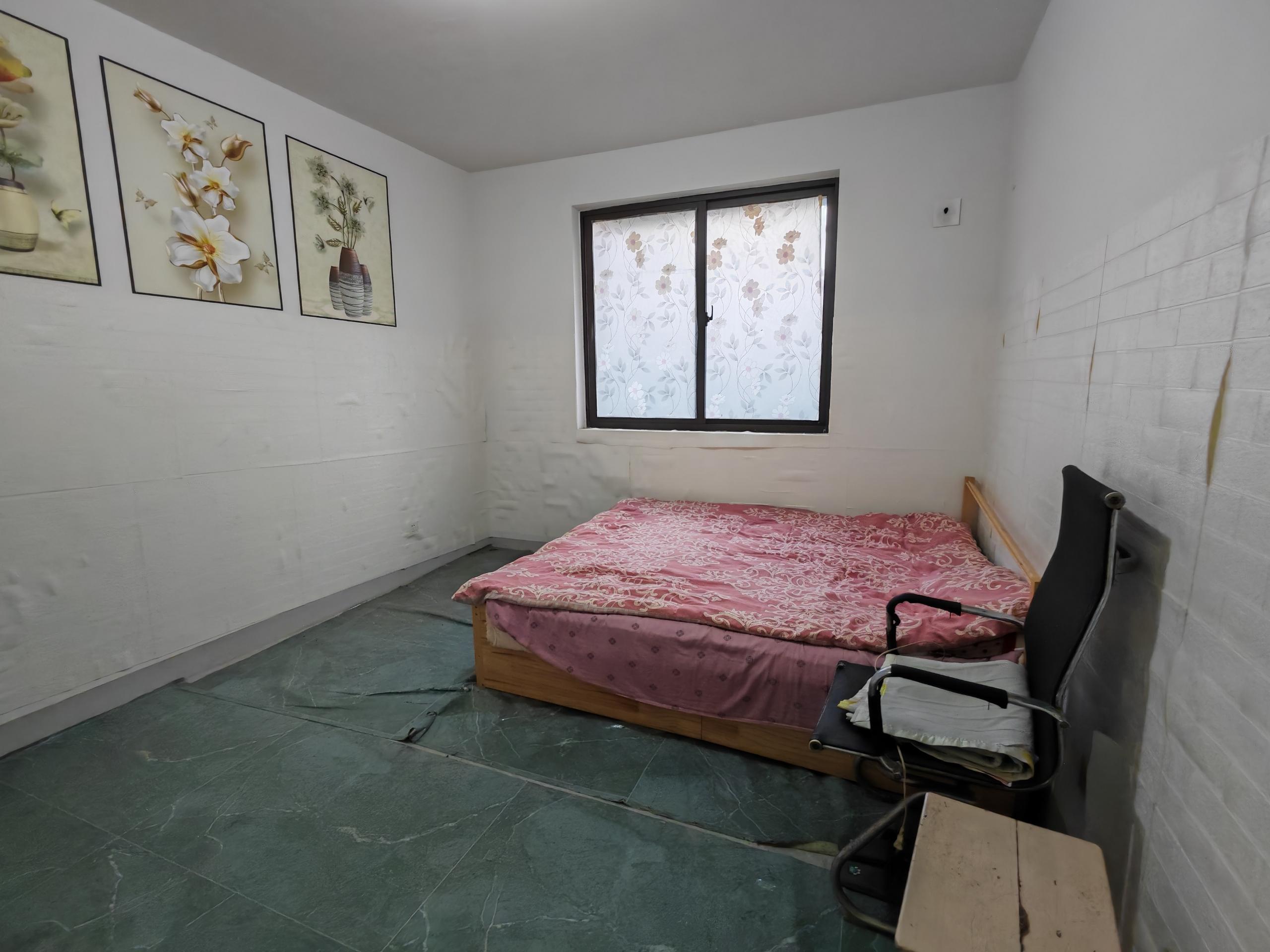 观河华府 3室1厅1卫 112m&sup2;