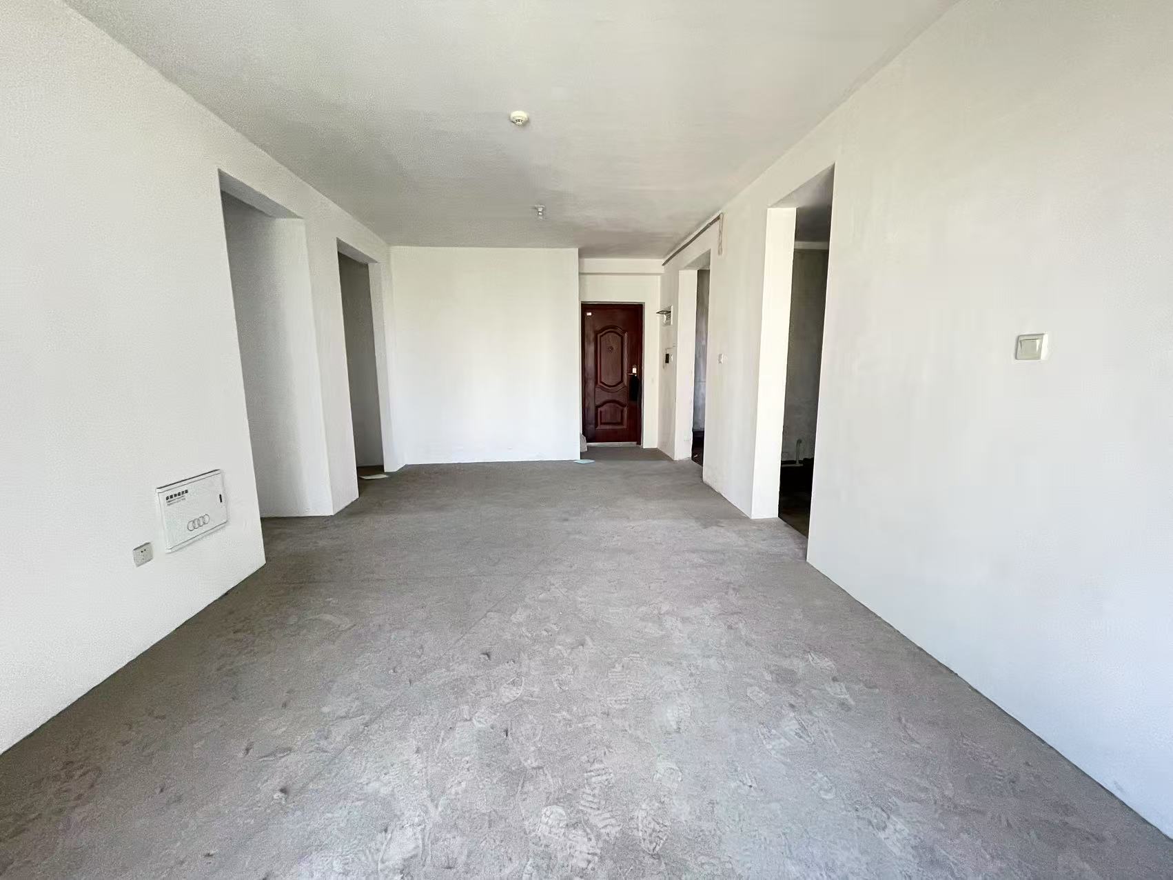 皇家花园北区 3室2厅1卫 120m²