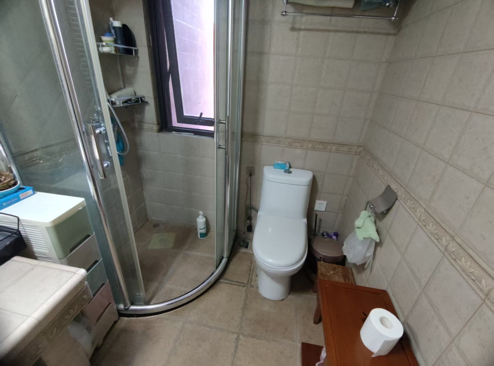 万濠星城 4室2厅2卫 142m&sup2;