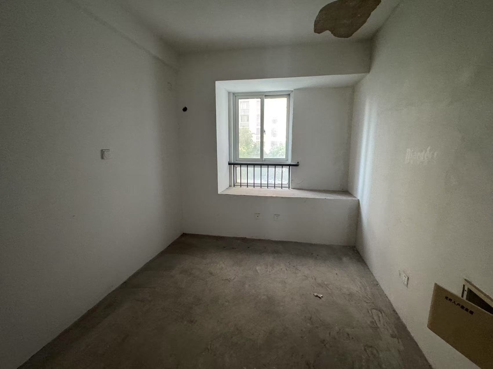 和融&bull;优山美地名邸 3室2厅1卫 113.95m&sup2;