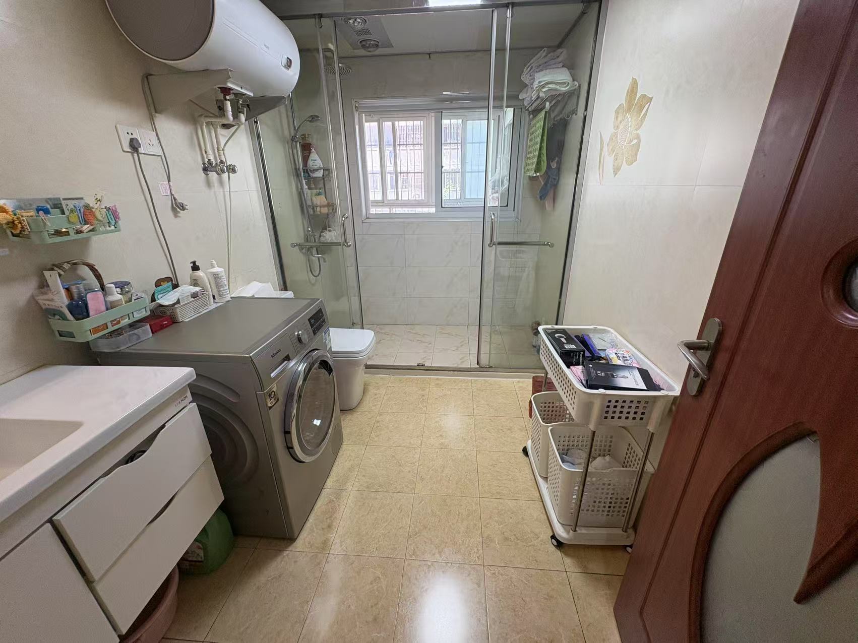 光明东村三期 3室2厅1卫 135.26m&sup2;