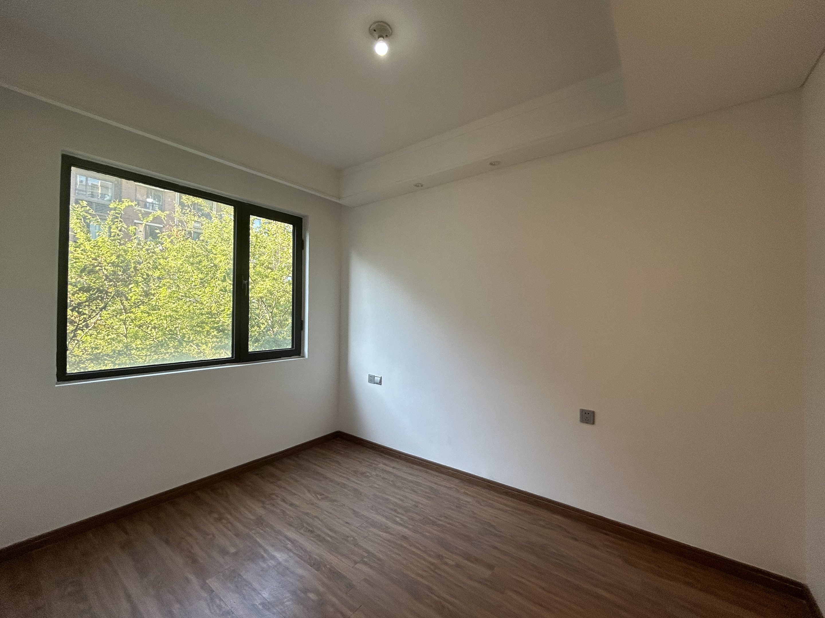 佳期漫 4室2厅2卫 120.52m&sup2;